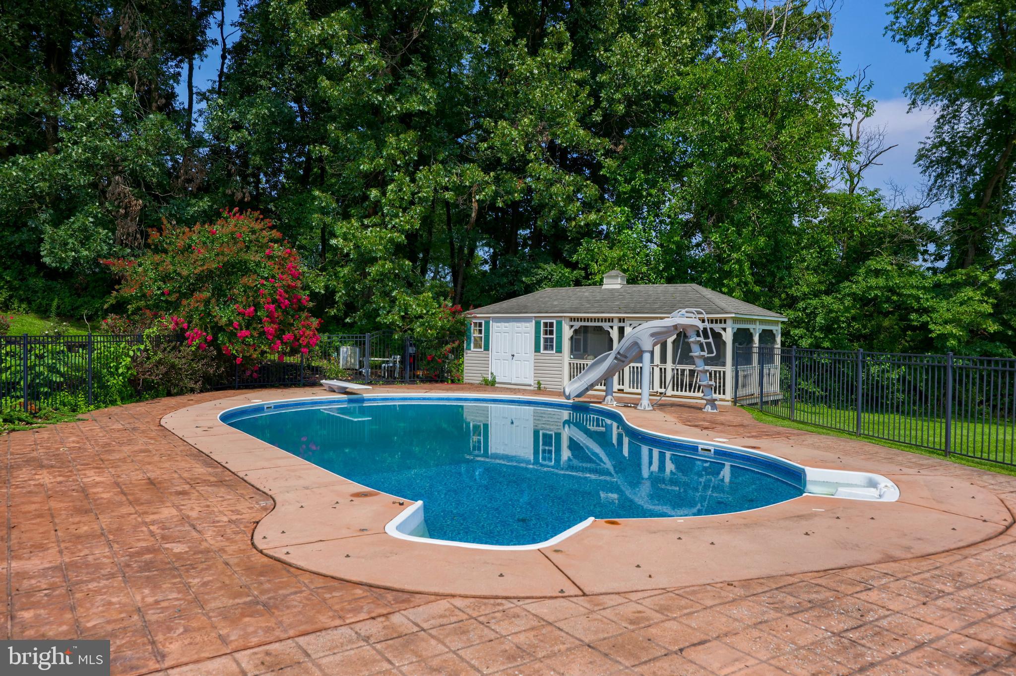 HOPEWELL TWP - Residential