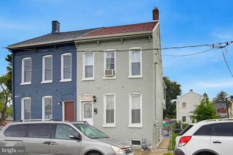 Photo of 326 Smith Street, YORK, PA 17401 (MLS # PAYK2109102)