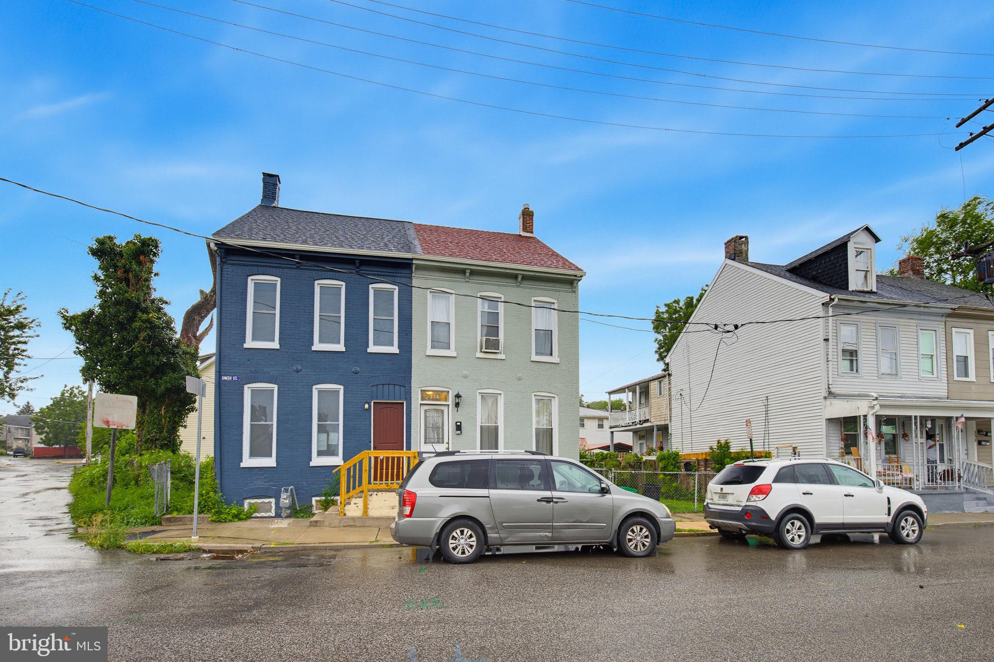 326 SMITH STREET
