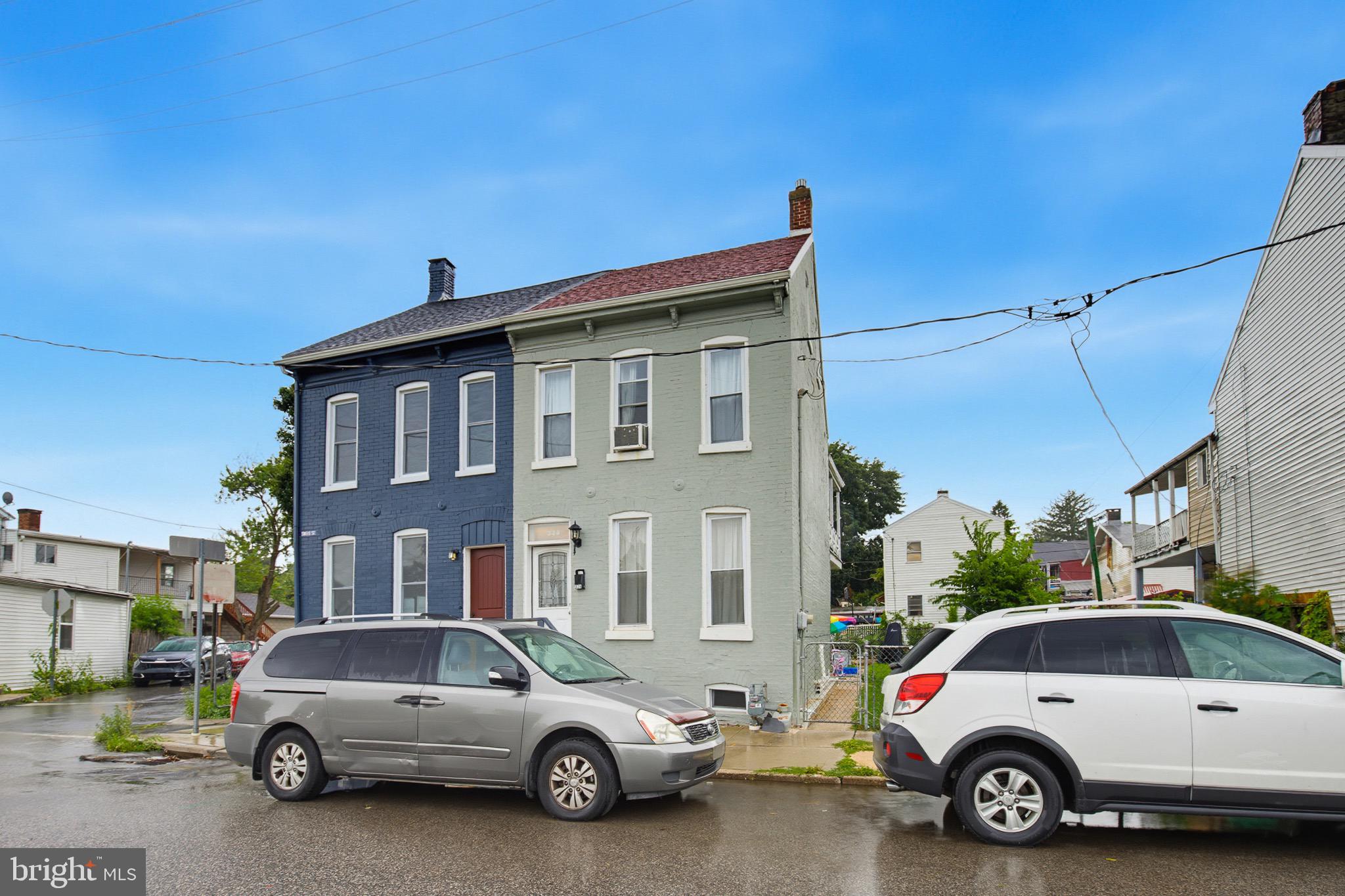 326 SMITH STREET