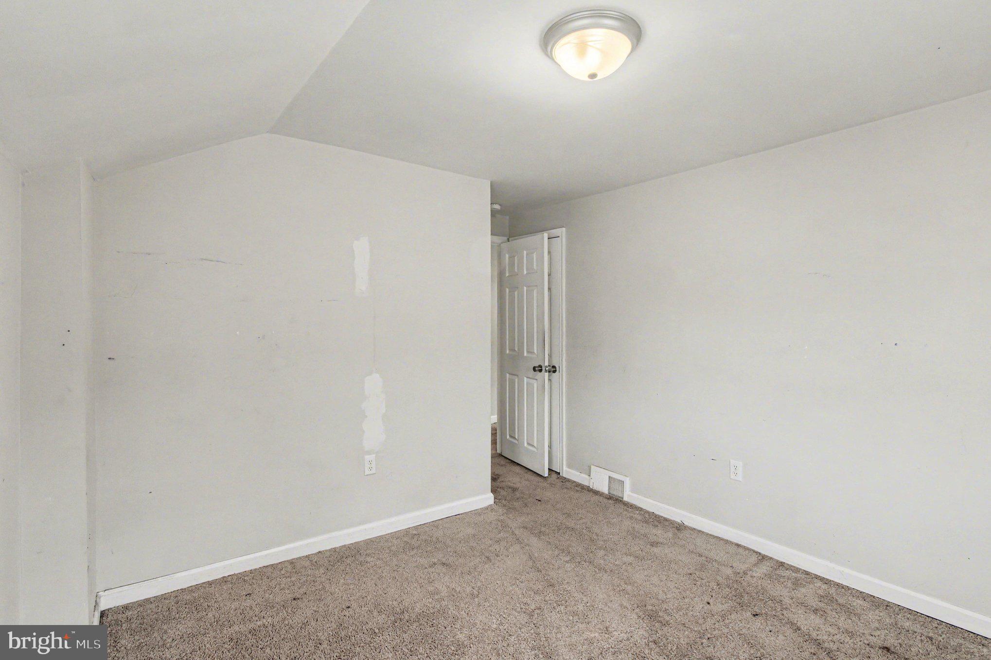 LEEDOM ESTS - Residential