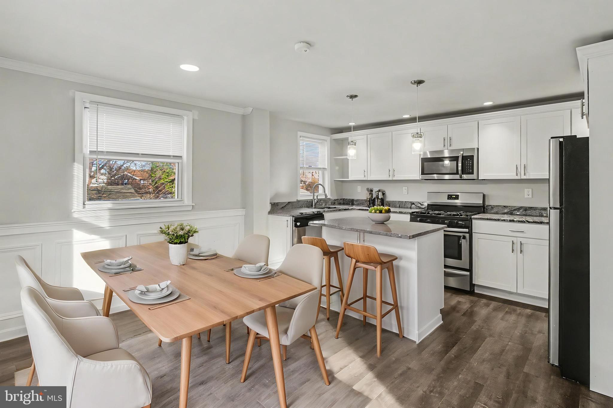 LEEDOM ESTS - Residential