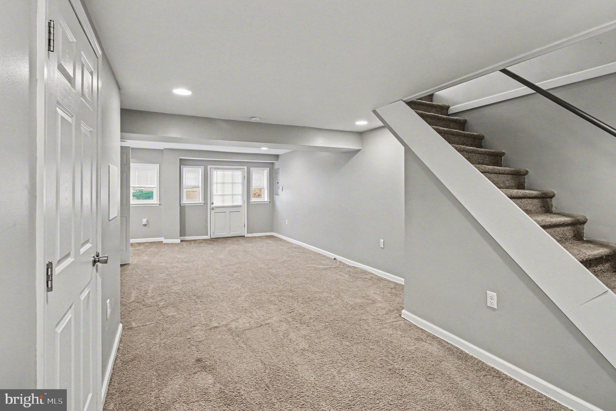 LEEDOM ESTS - Residential