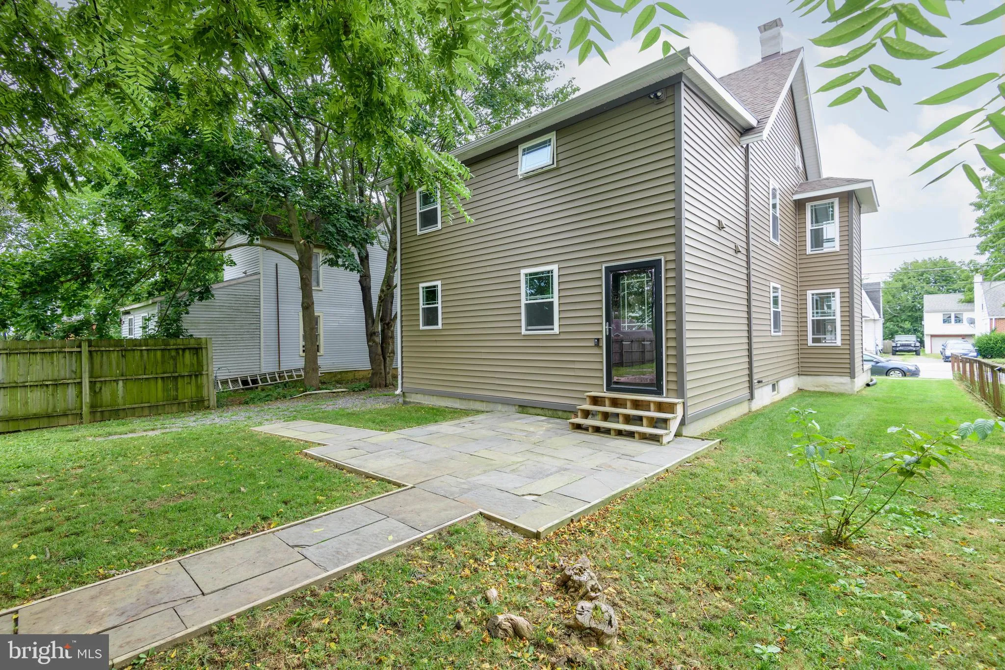 Oxford, Pennsylvania 19363, United States, 4 Bedrooms Bedrooms, ,1 BathroomBathrooms,Residential,Pending,197351