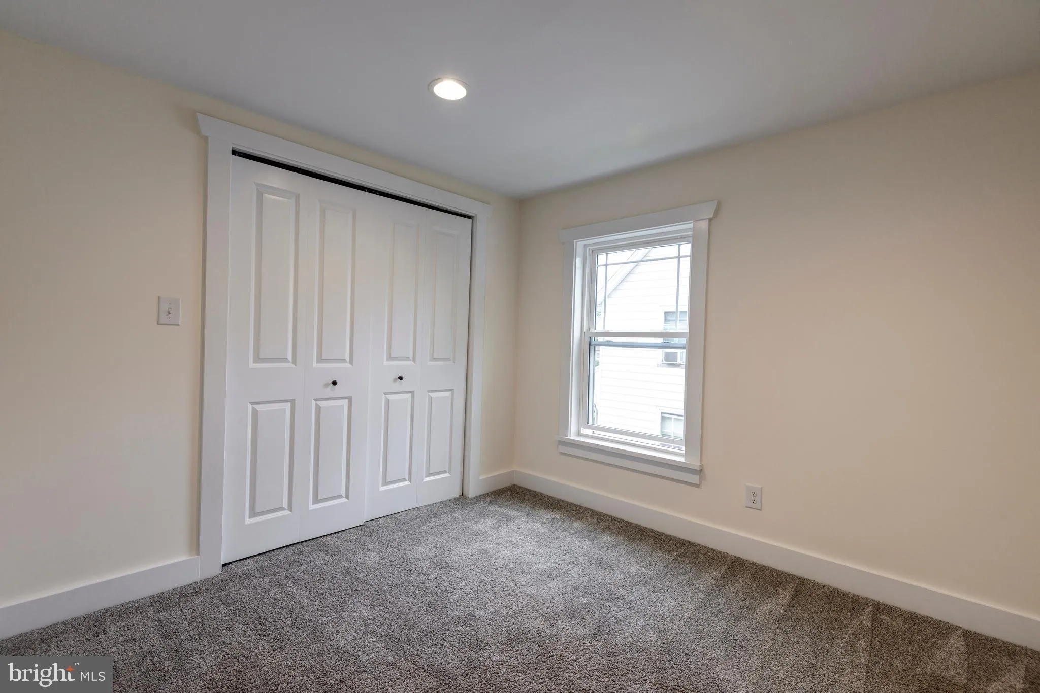 Oxford, Pennsylvania 19363, United States, 4 Bedrooms Bedrooms, ,1 BathroomBathrooms,Residential,Pending,197351