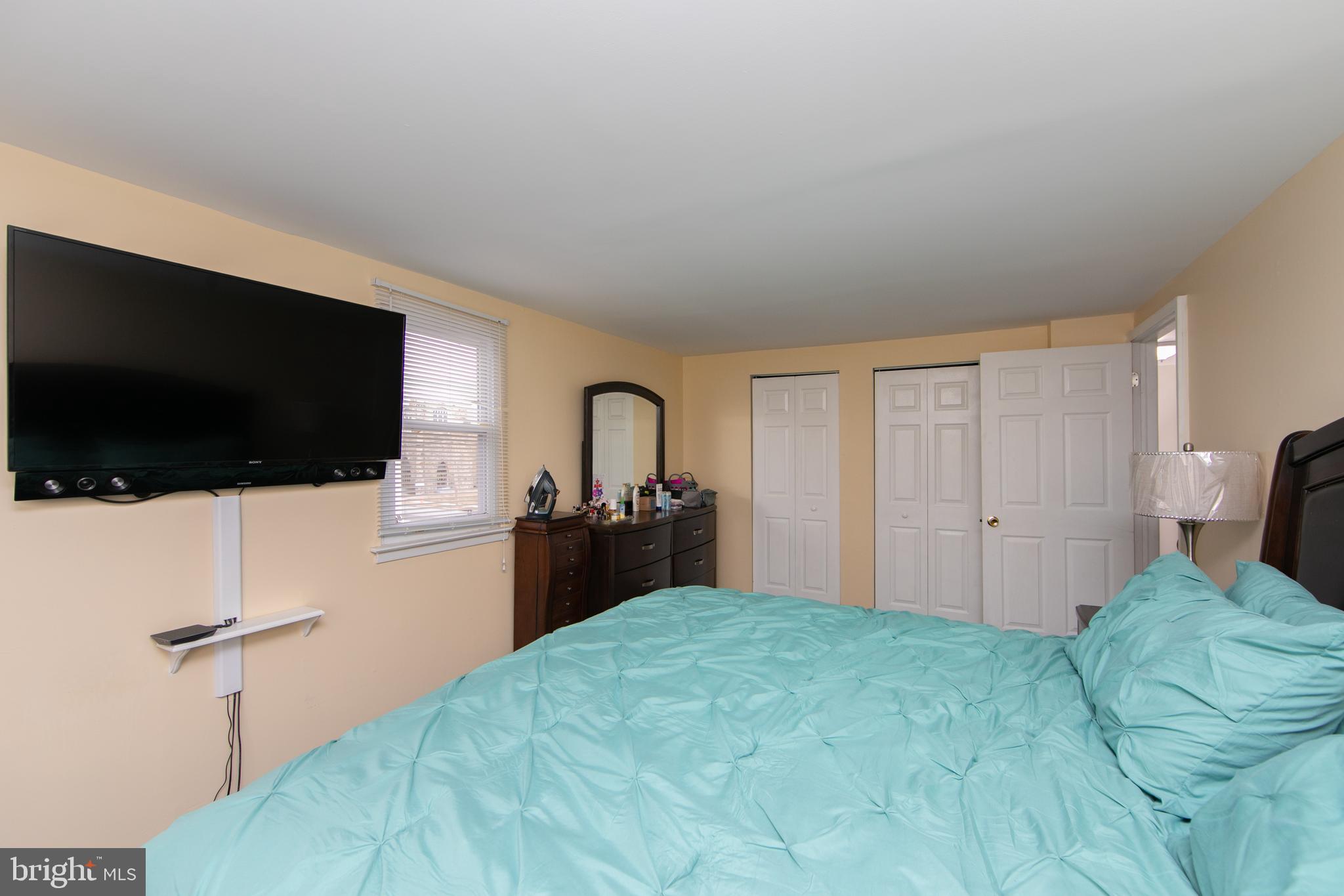 SHARON HILL - Residential