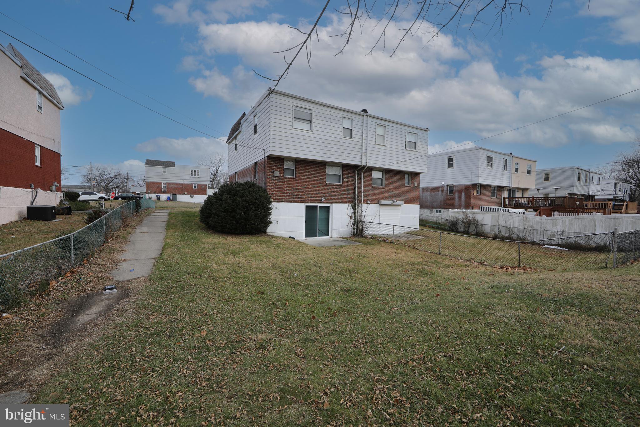 SHARON HILL - Residential