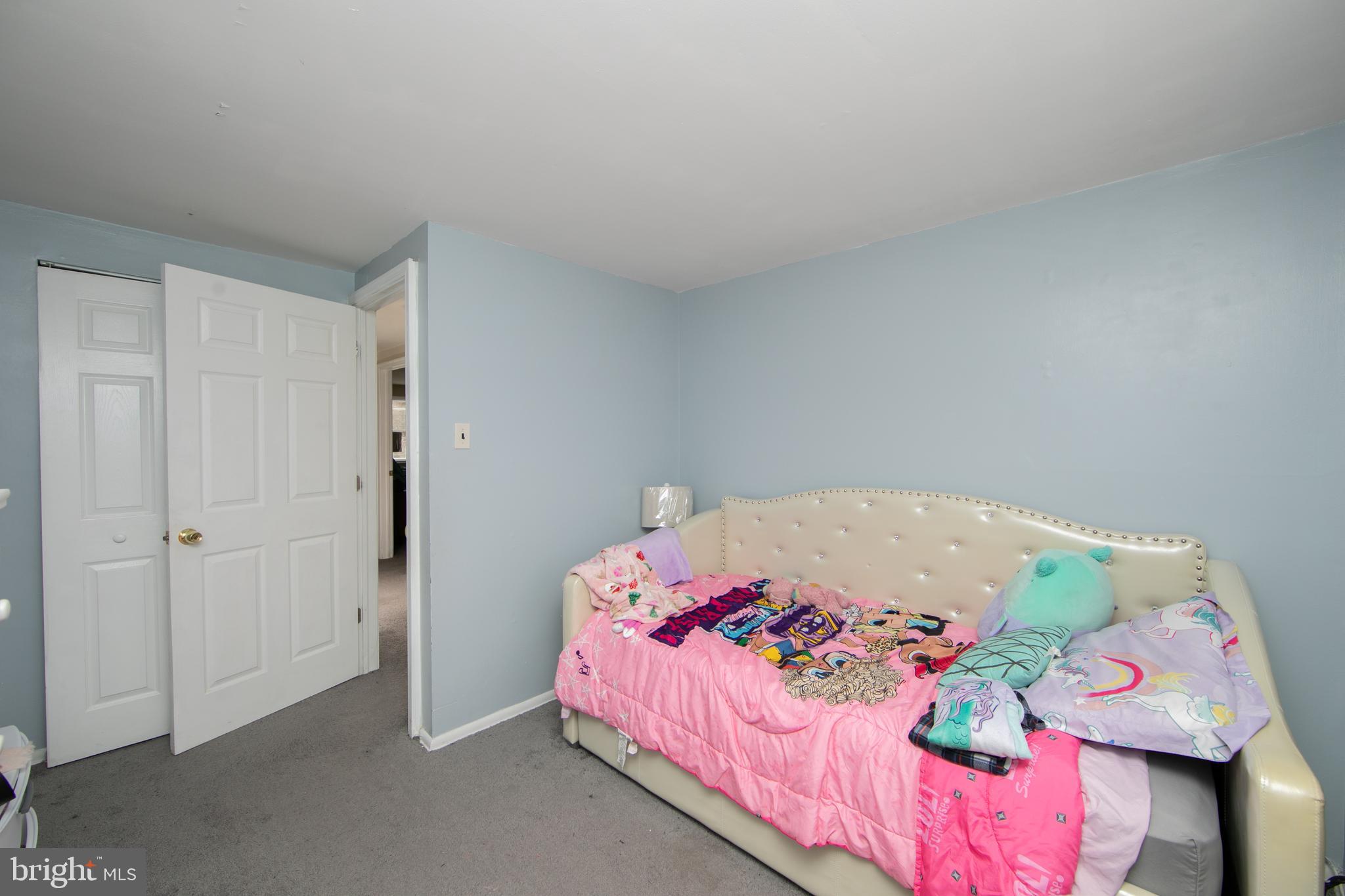 SHARON HILL - Residential