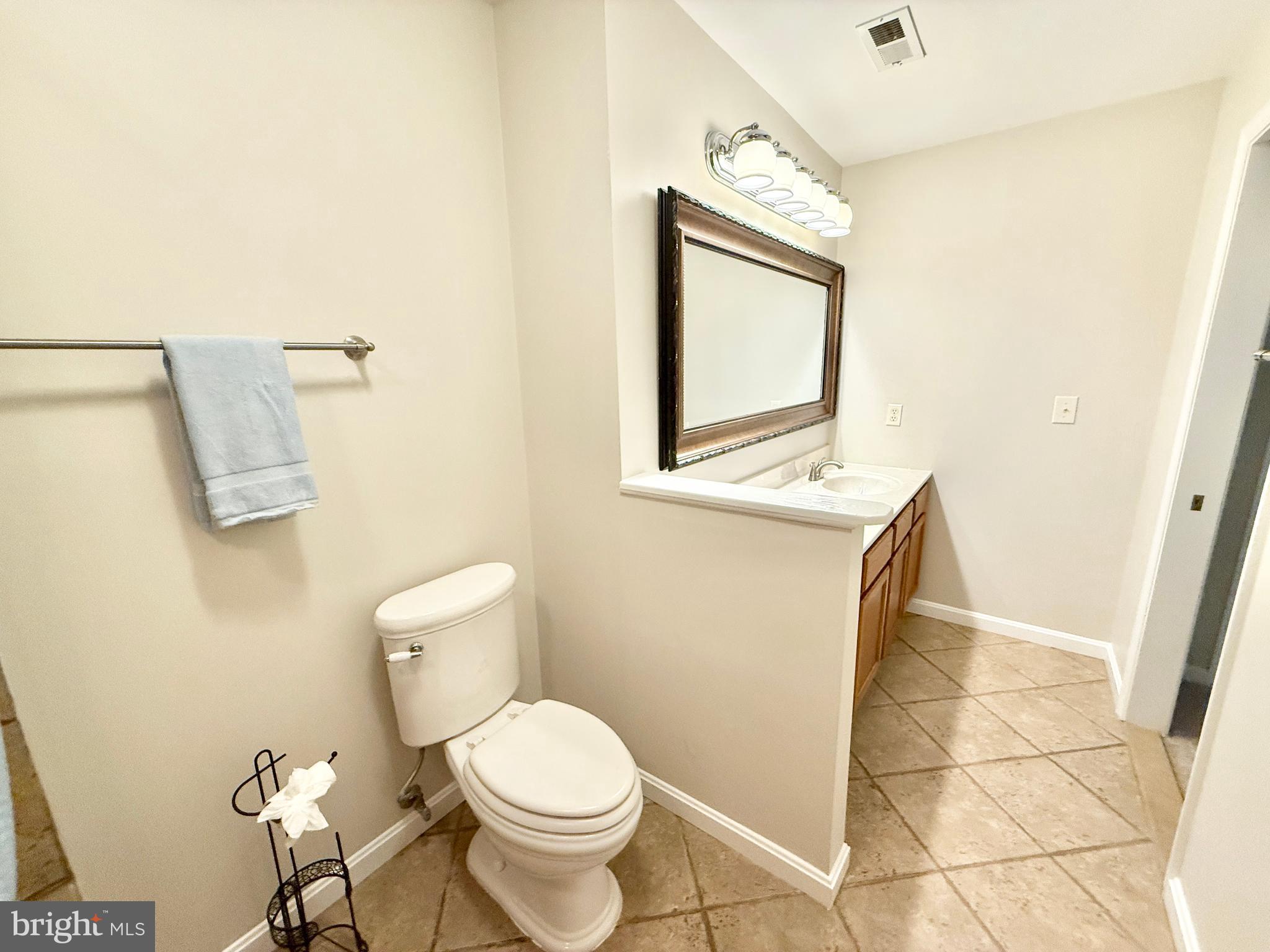 AQUIA HARBOUR - Residential