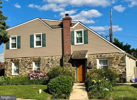 Photo of 732 Cricket Lane, ALDAN, PA 19018 (MLS # PADE2118620)