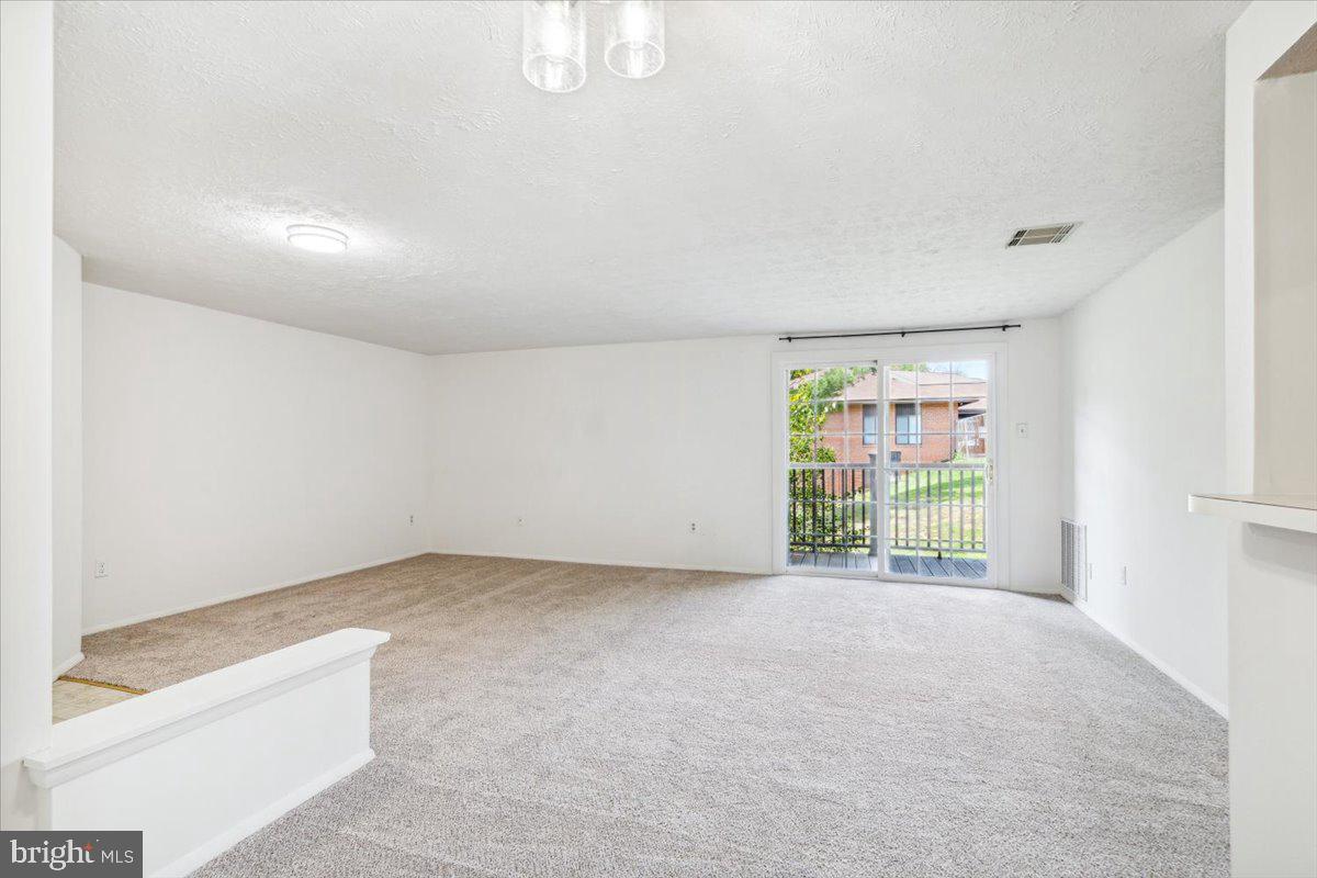 DAMASCUS GARDENS - Residential