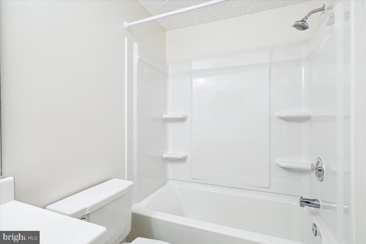 DAMASCUS GARDENS - Residential