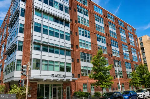 MLS: DCDC2261458