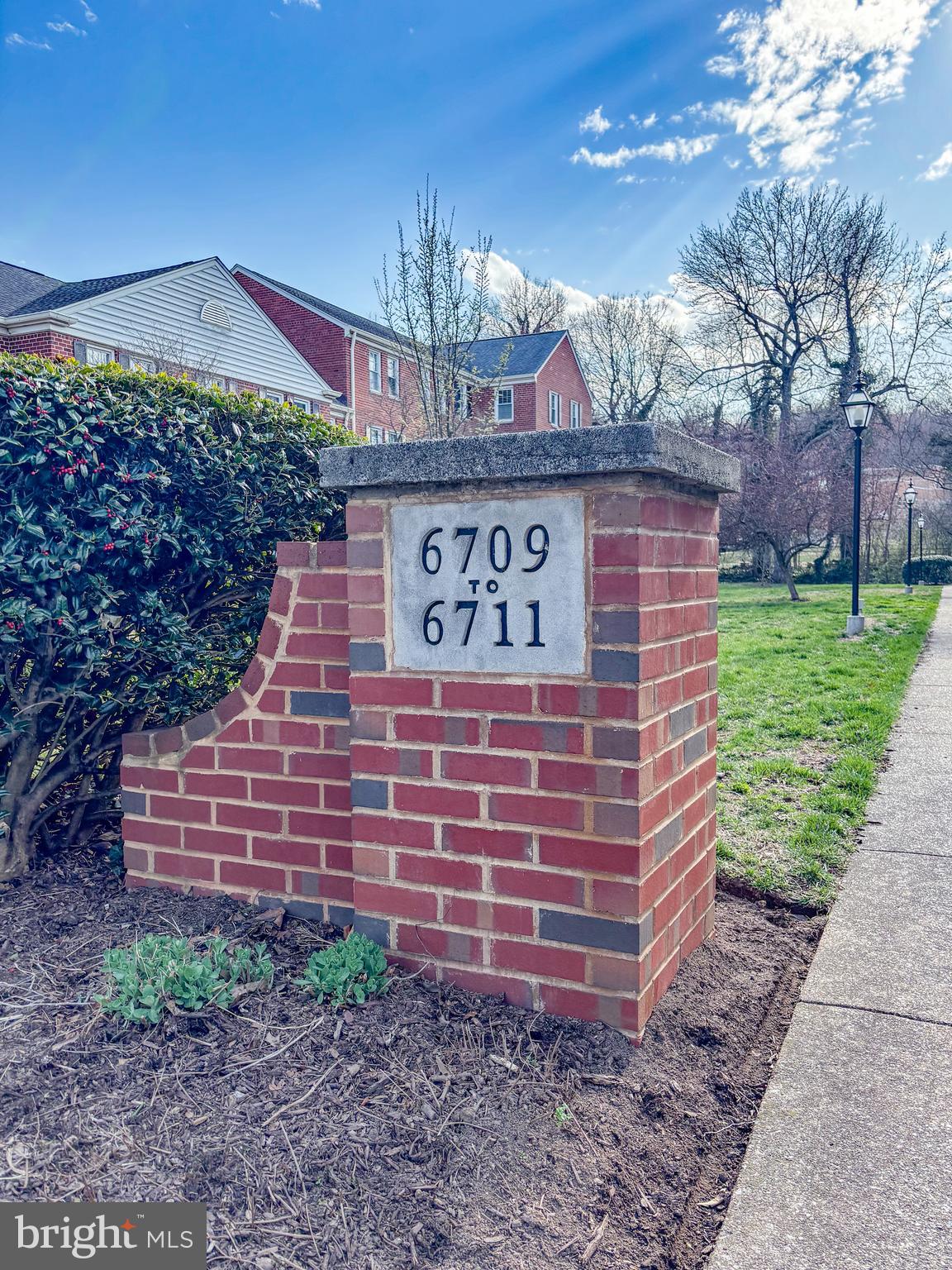 BELLE VIEW CONDOMINIUMS - Residential