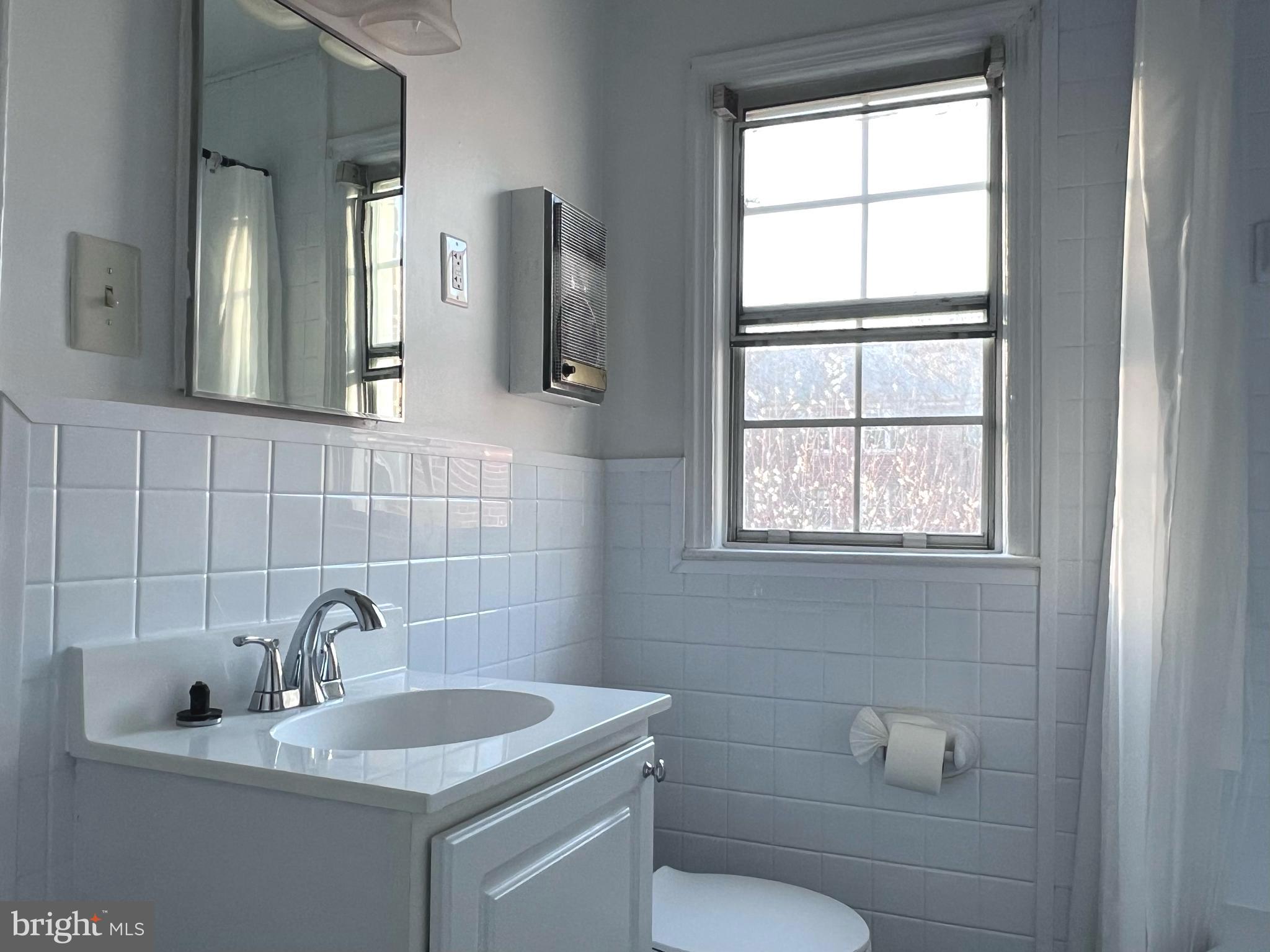 BELLE VIEW CONDOMINIUMS - Residential