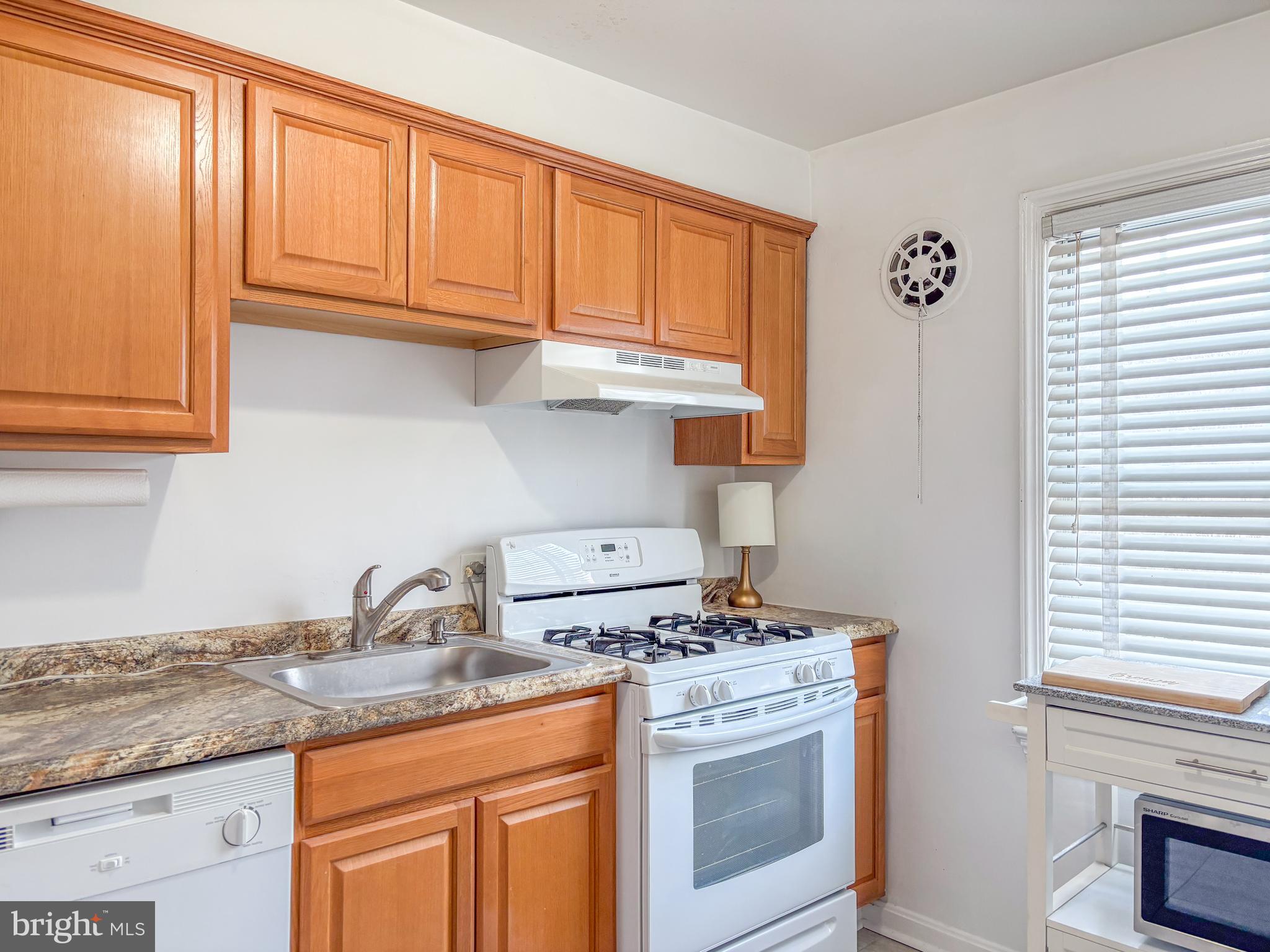 BELLE VIEW CONDOMINIUMS - Residential