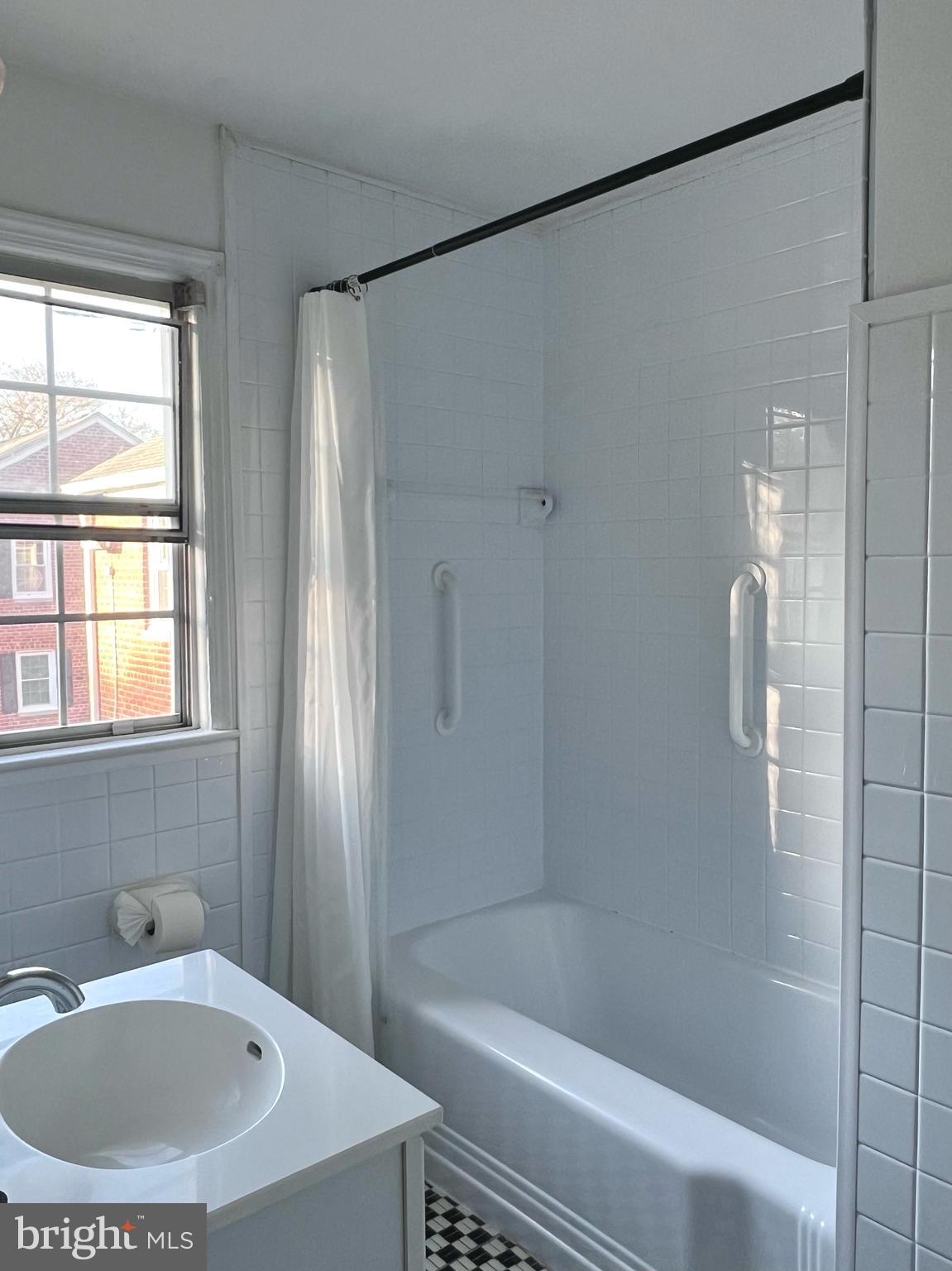 BELLE VIEW CONDOMINIUMS - Residential