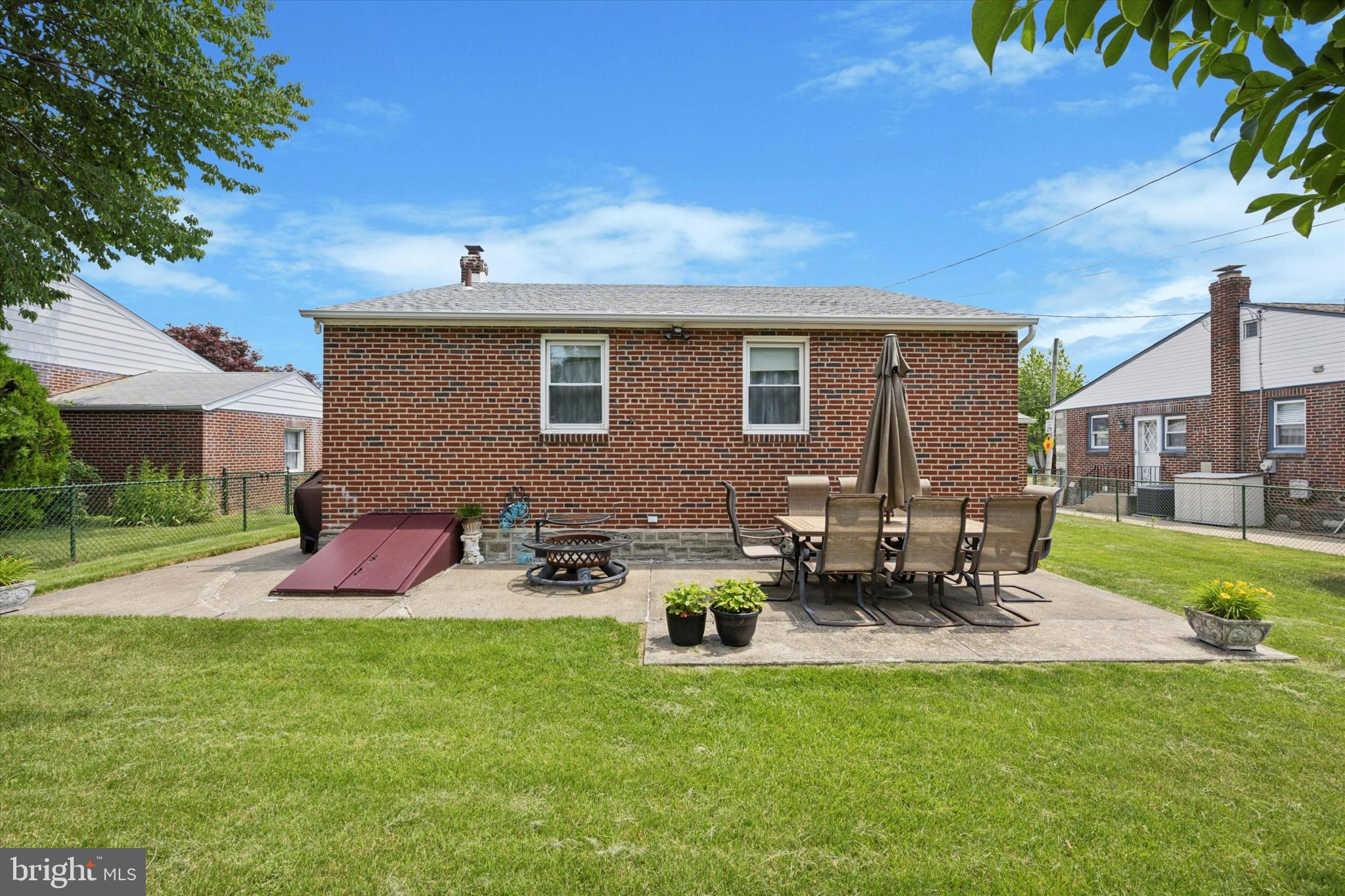 BUSTLETON - Residential