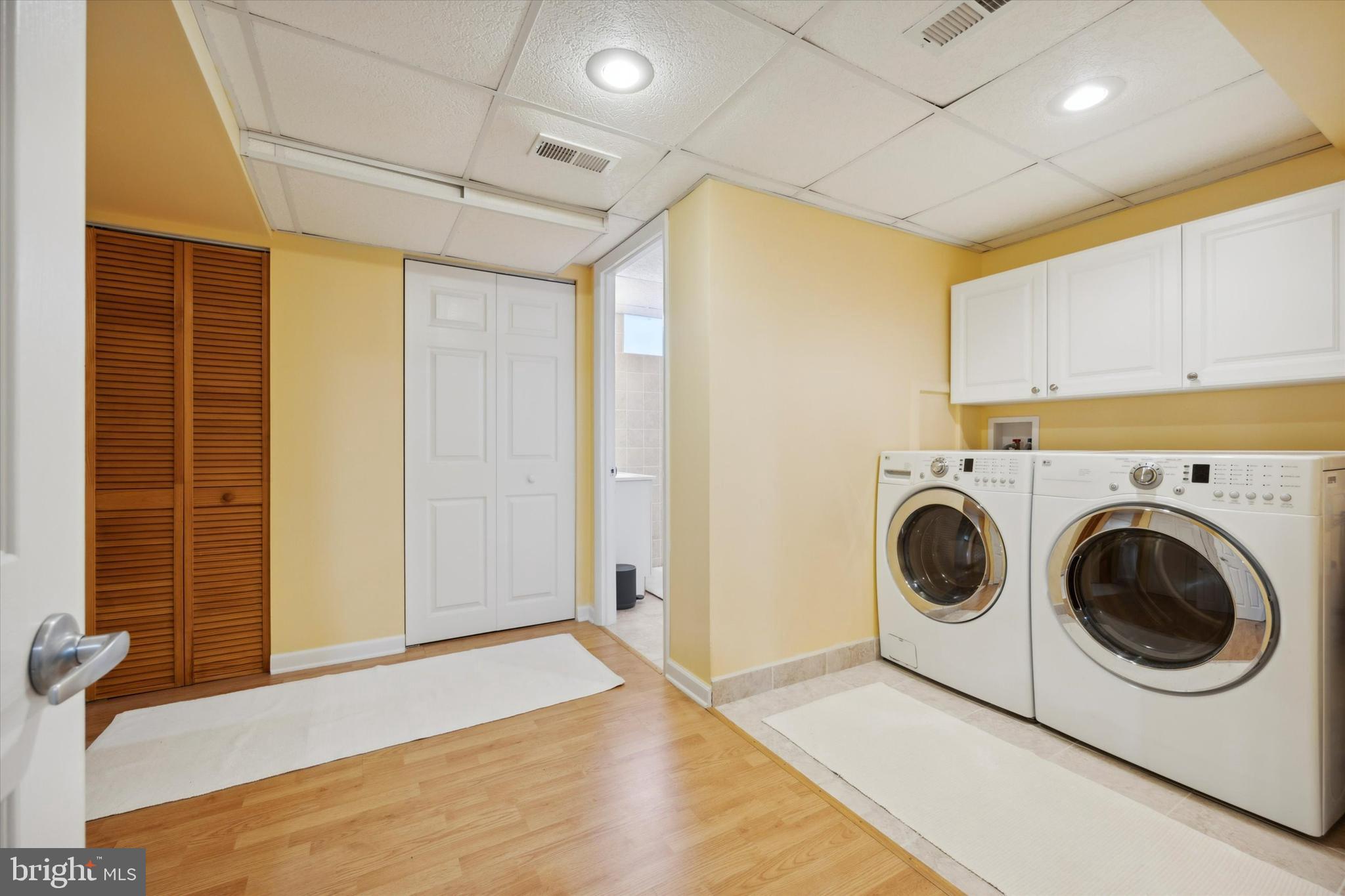 BUSTLETON - Residential