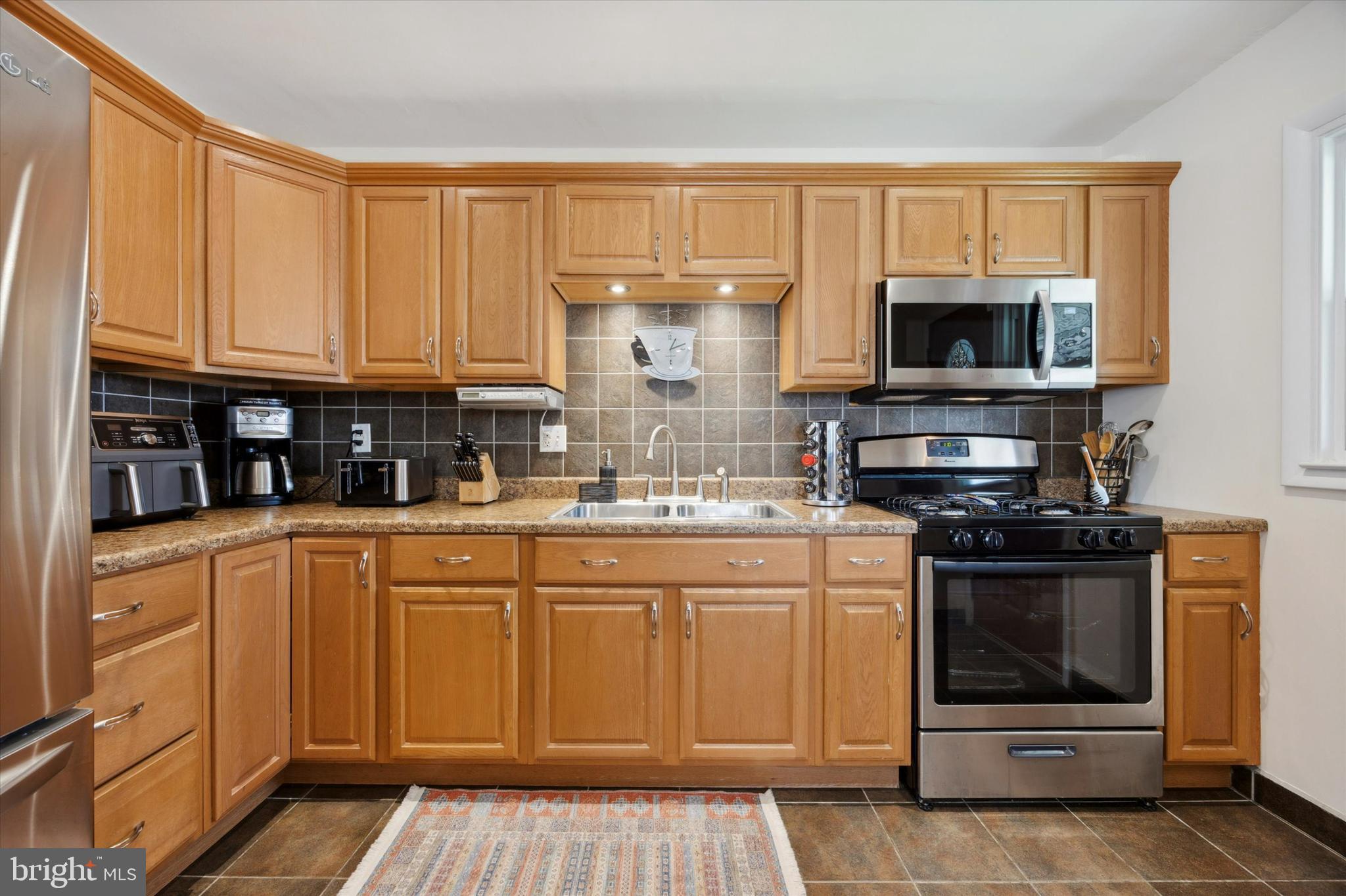 BUSTLETON - Residential