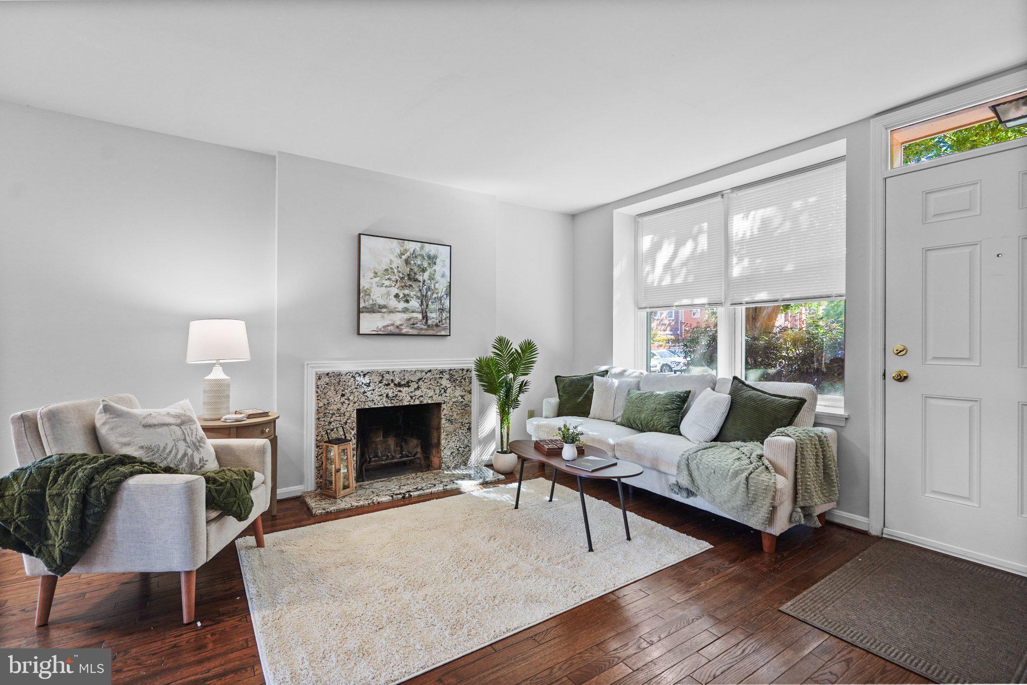 1533 ORONOCO STREET