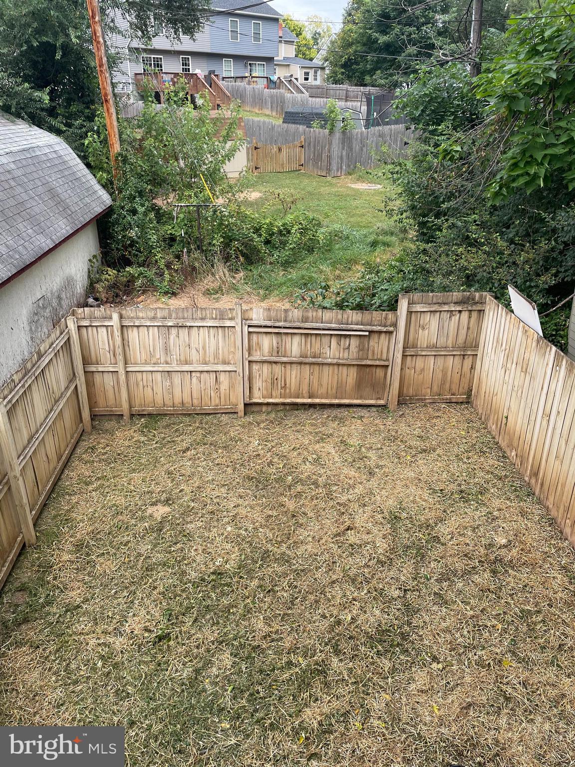 COLLEGE HEIGHTS - Residential