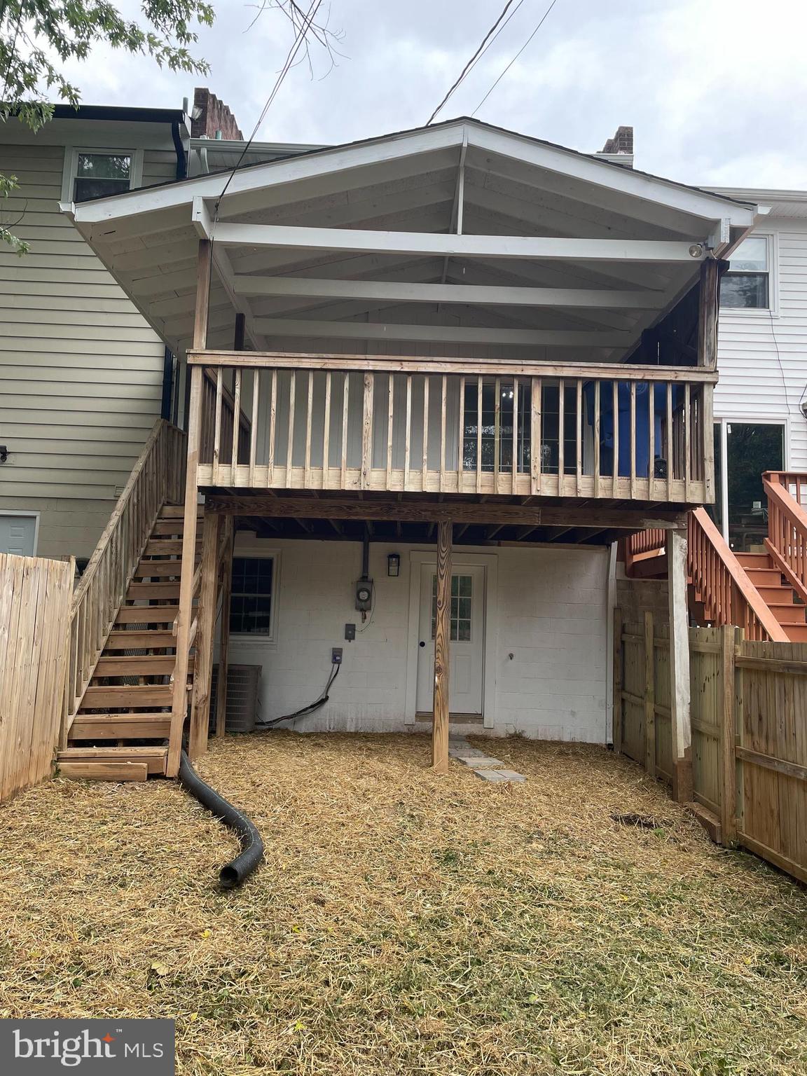 COLLEGE HEIGHTS - Residential