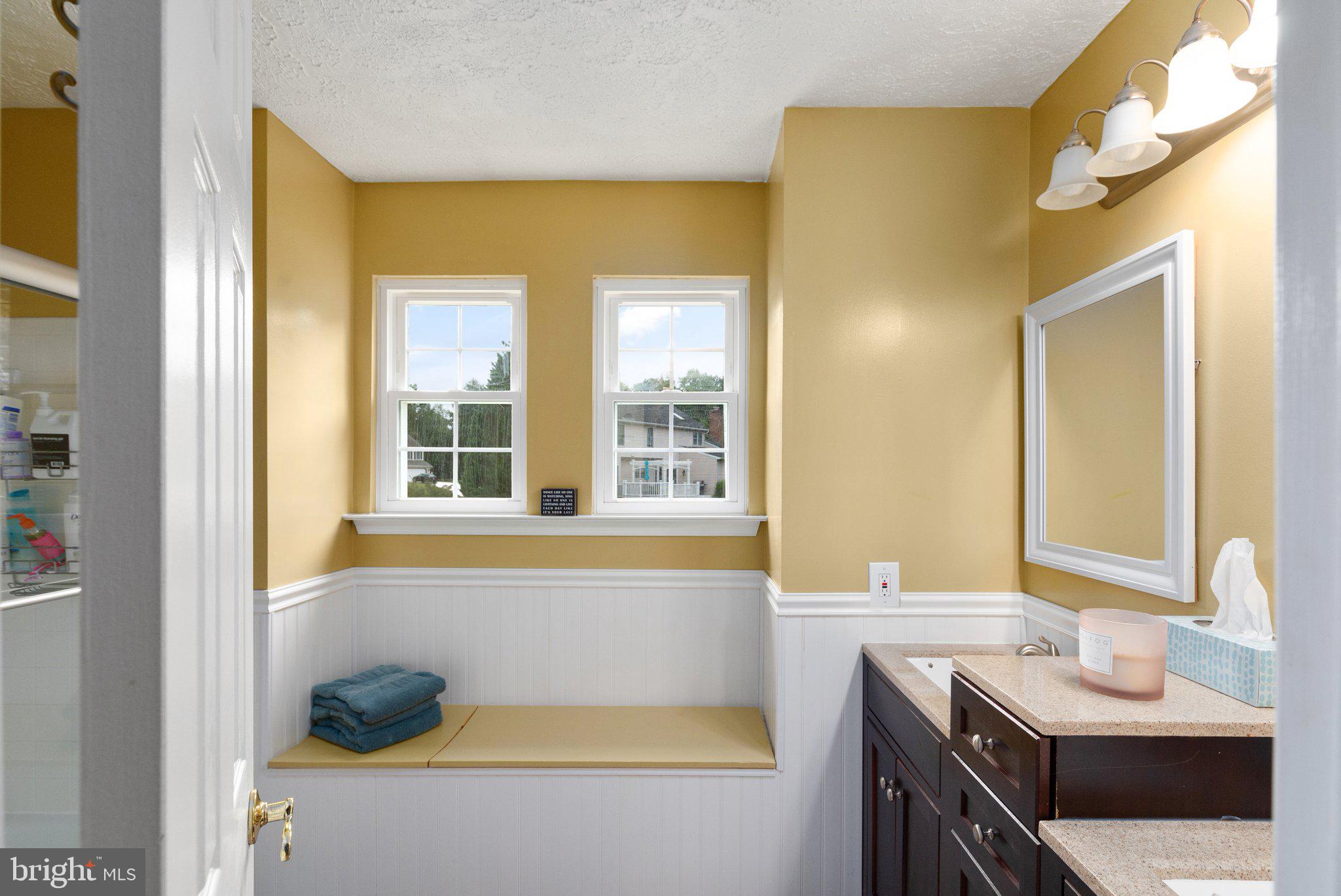 VILLAGE OF BYNUM RUN - Residential