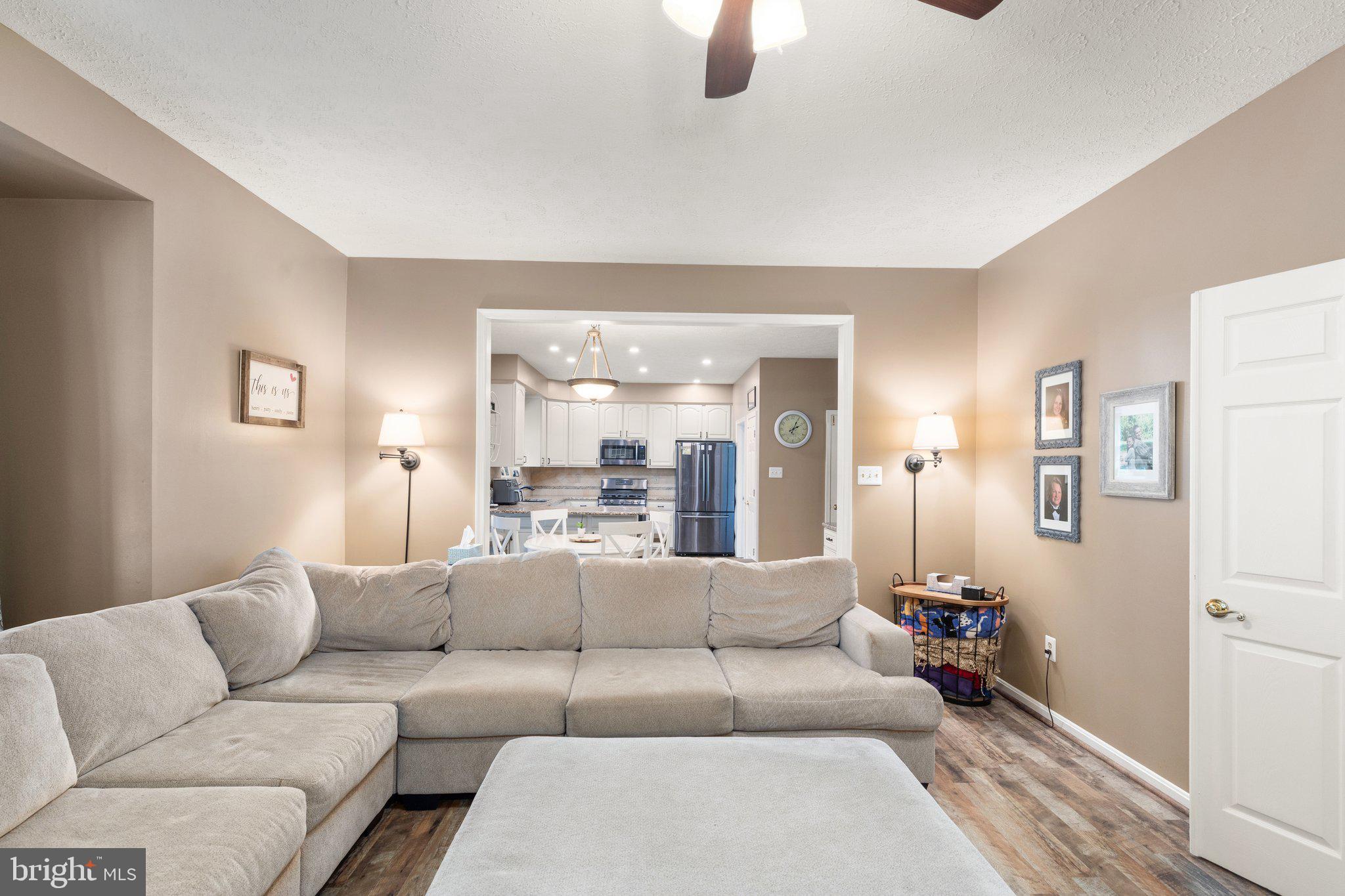 VILLAGE OF BYNUM RUN - Residential