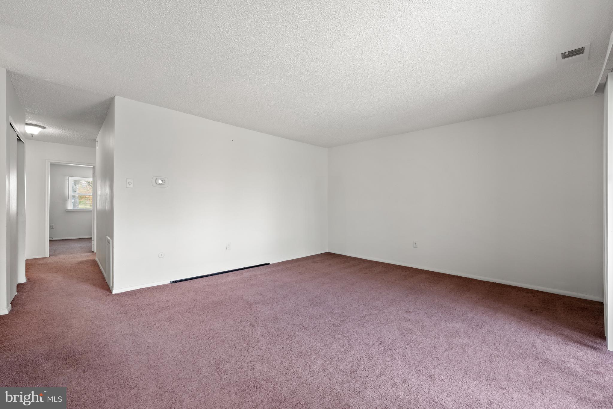 THE MEADOWS - Residential Lease