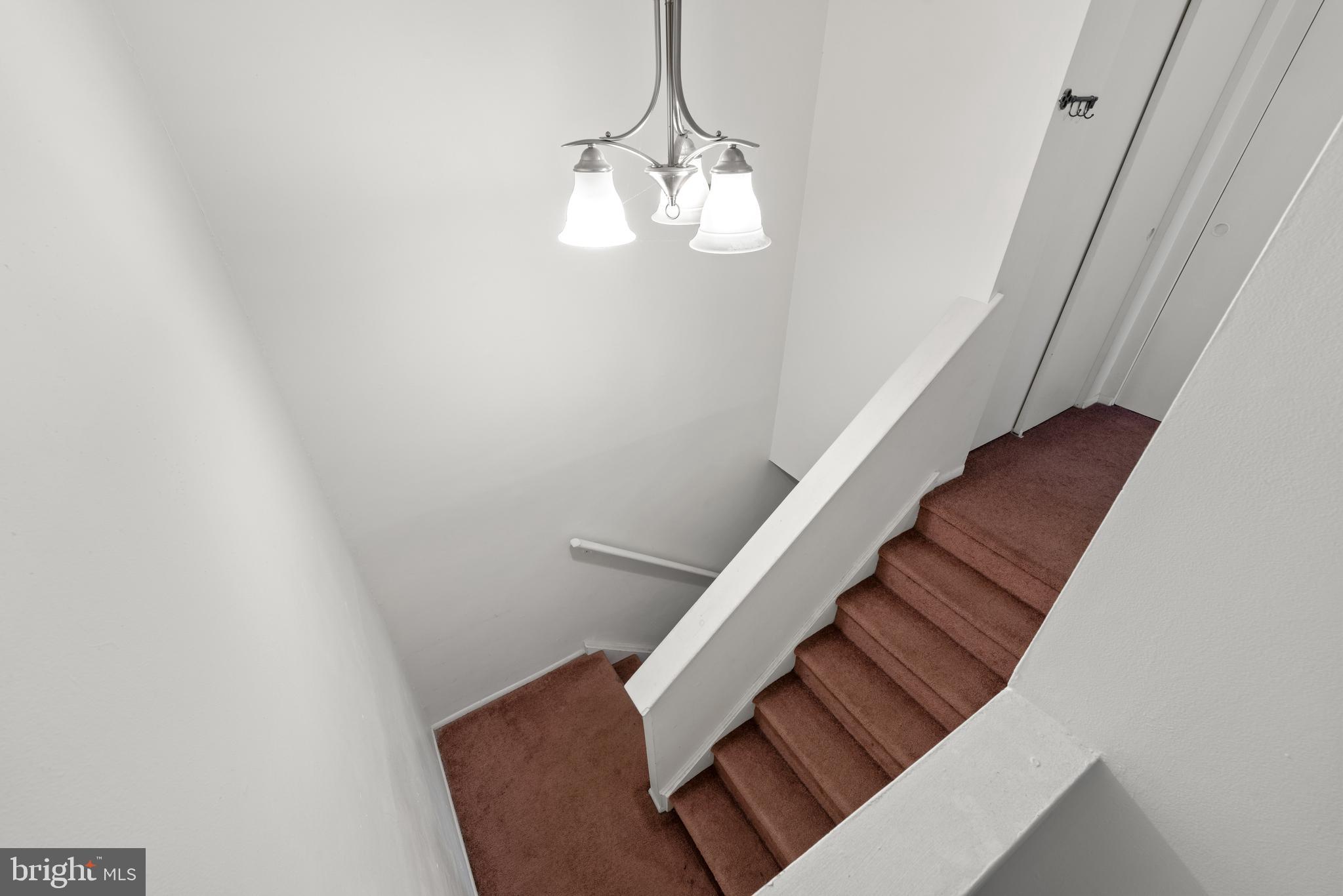 THE MEADOWS - Residential Lease