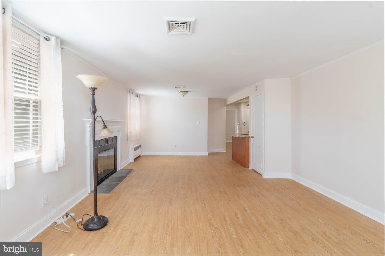 ELKINS PARK - Residential