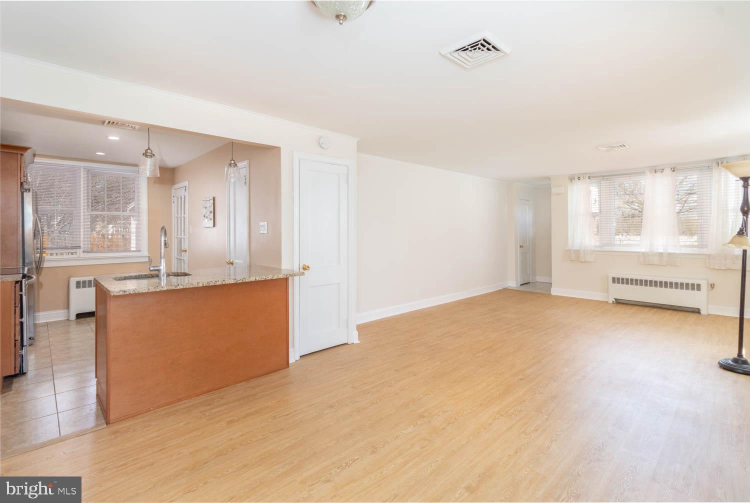 ELKINS PARK - Residential