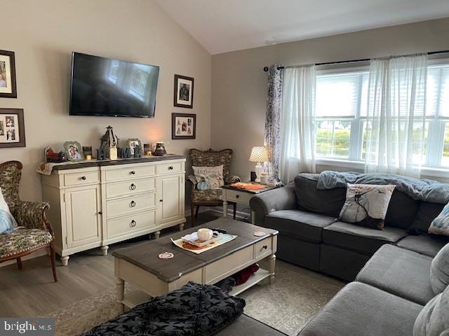 WOODLAND MANOR - Residential