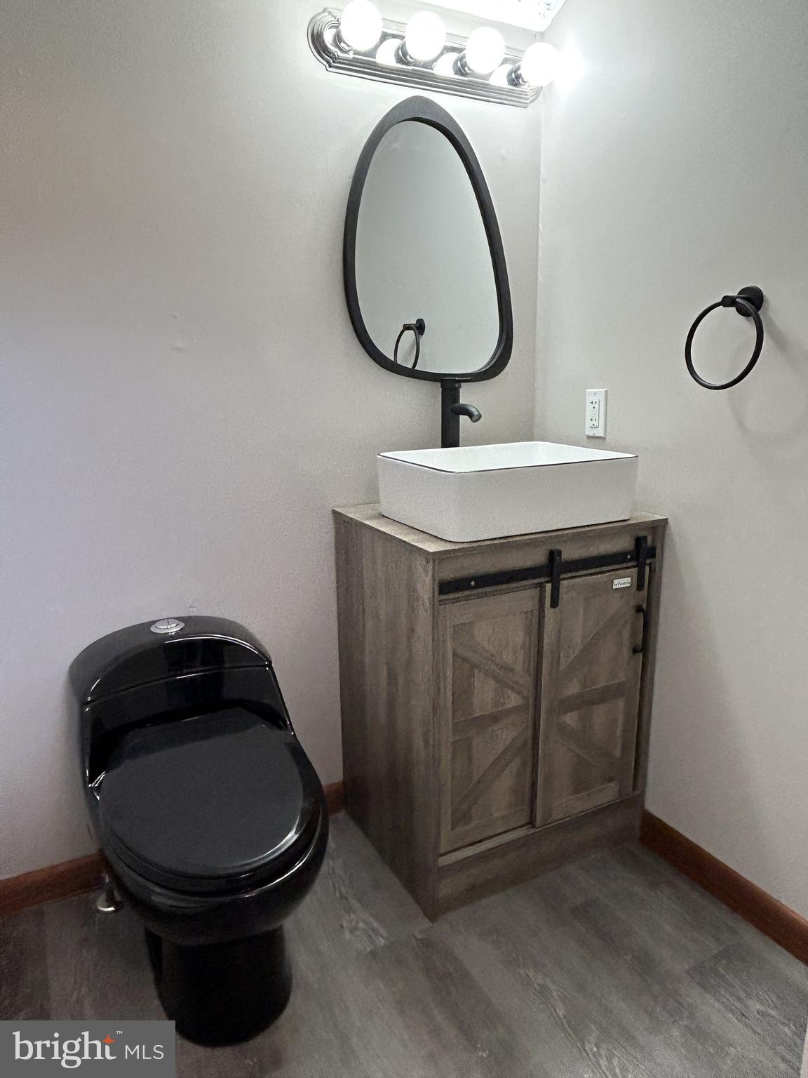 WINONA LAKES - Residential