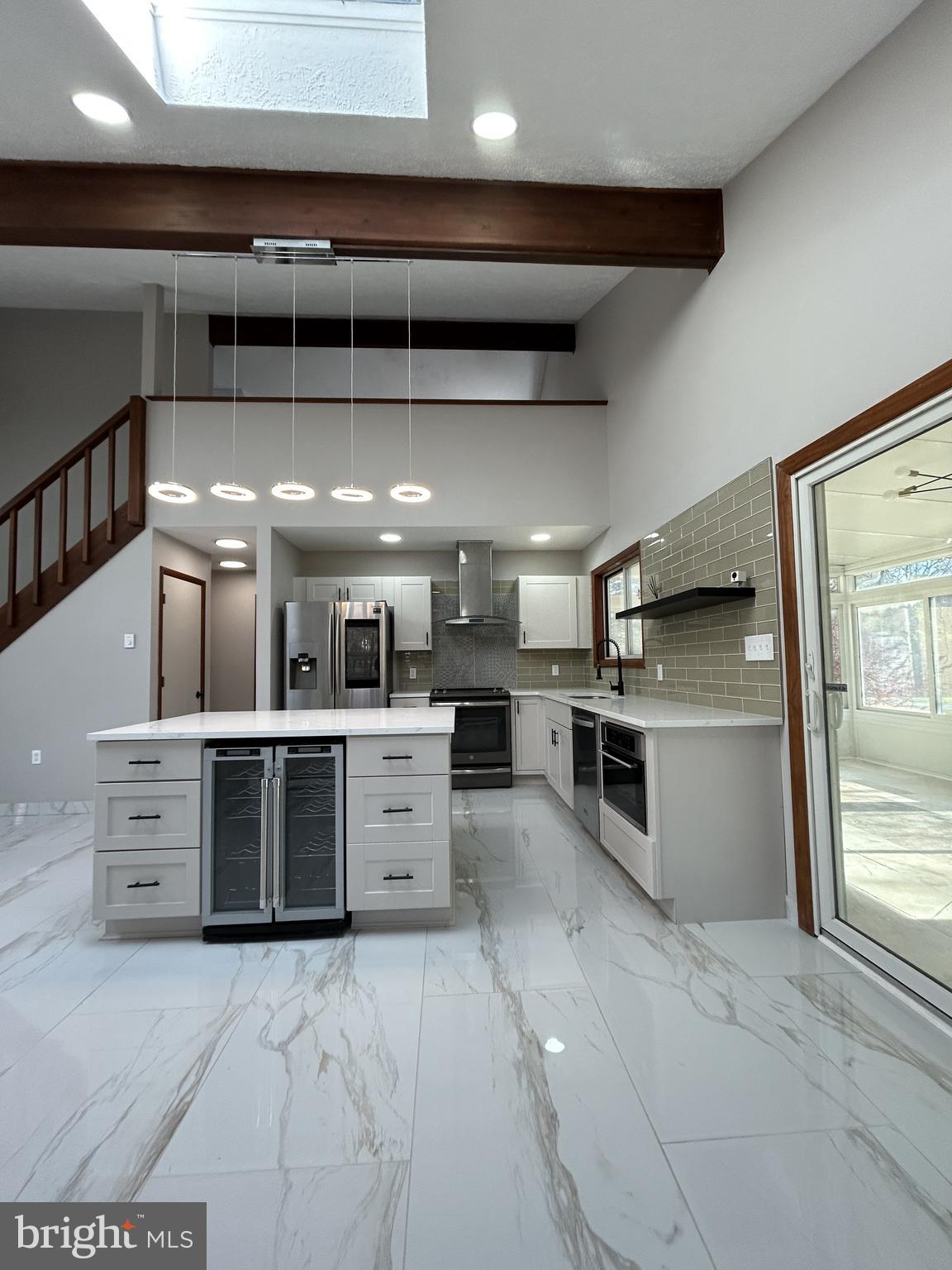 WINONA LAKES - Residential