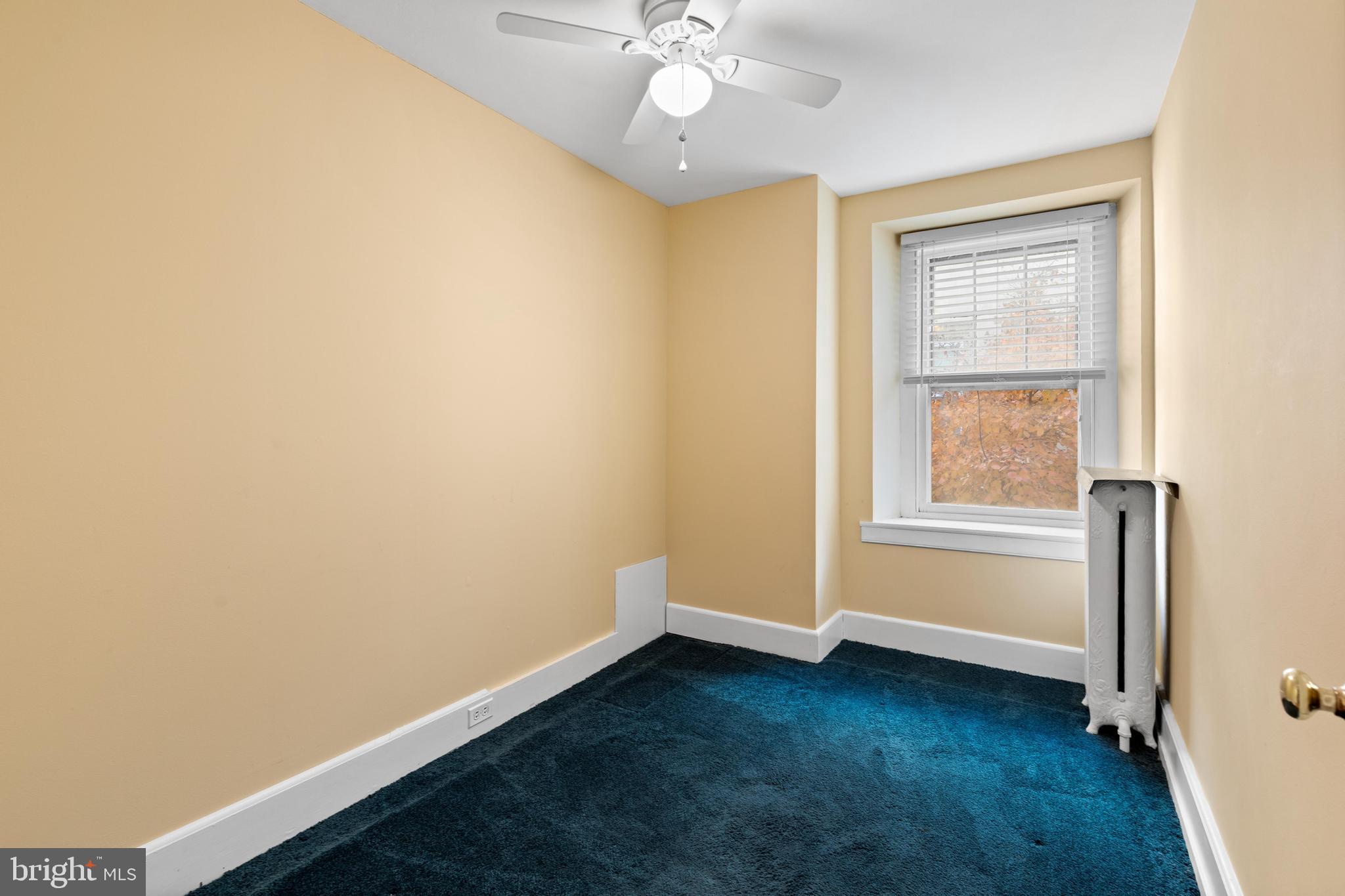 ROXBOROUGH - Residential