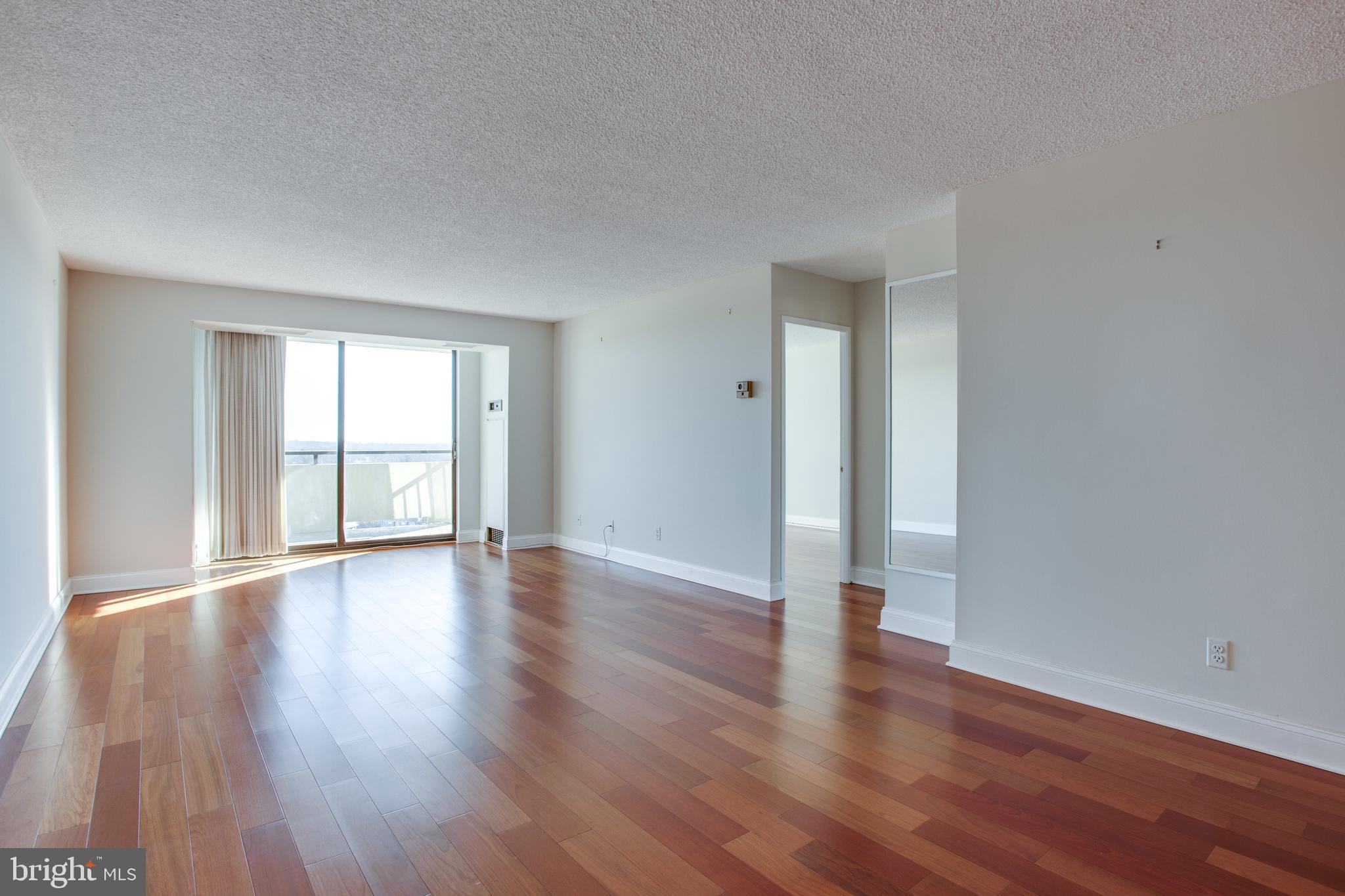 REGENCY - Residential Lease