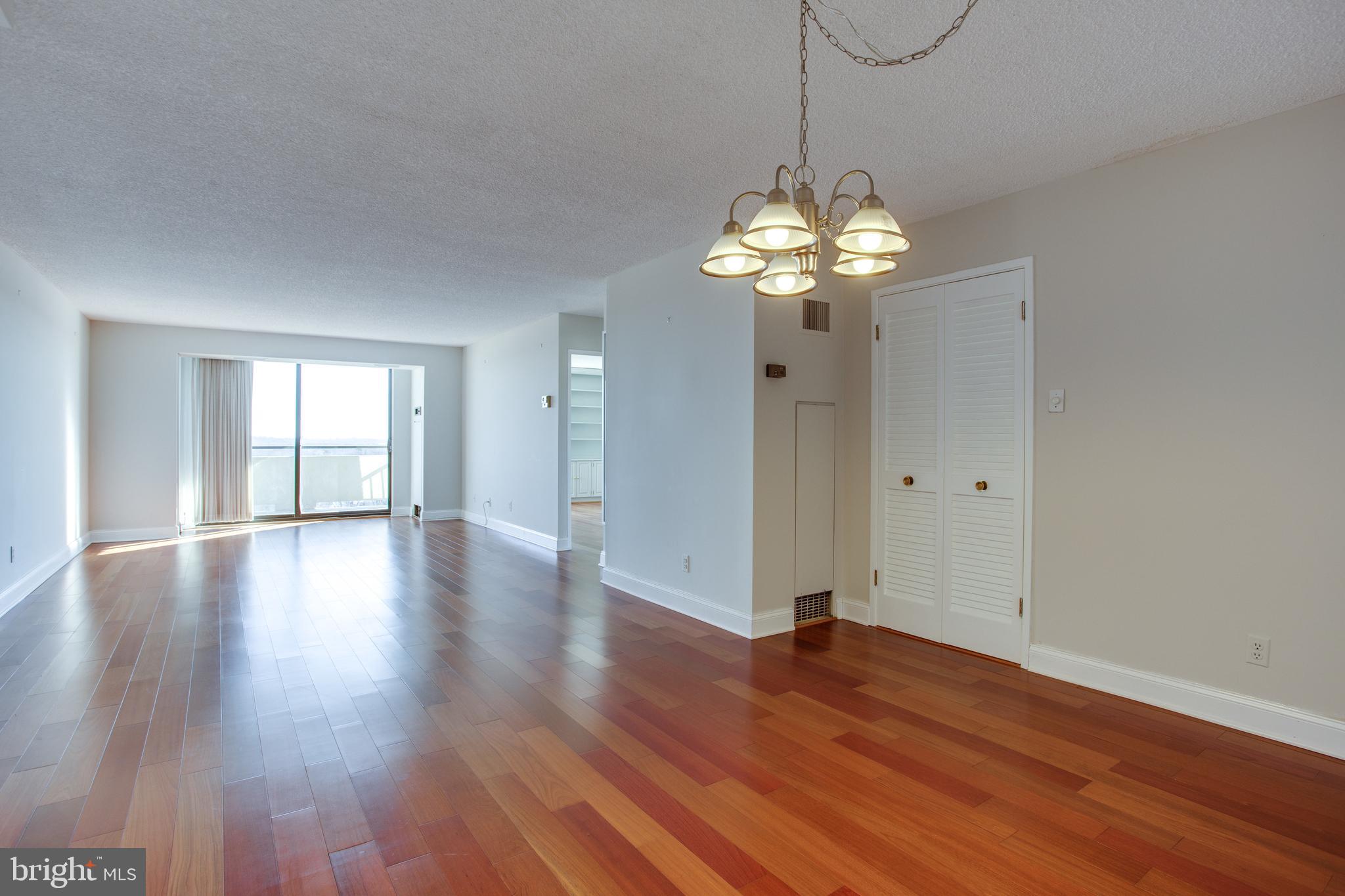 REGENCY - Residential Lease