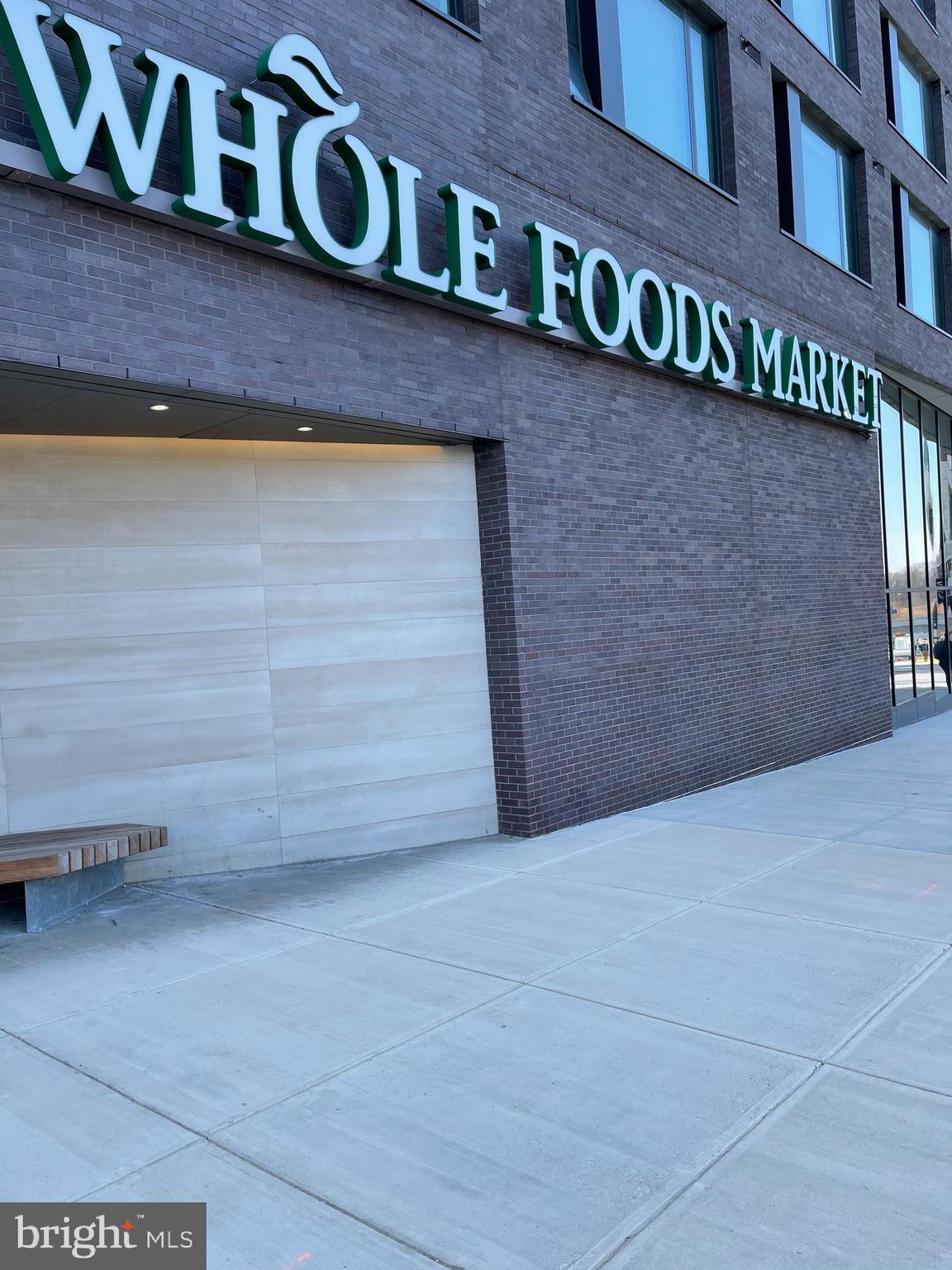 REGENCY - Residential Lease