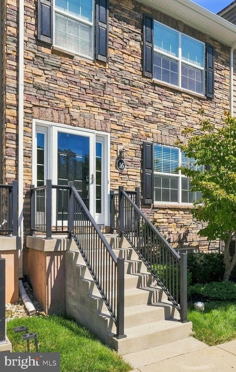 Townhouse For Sale - 3910 Cephas Child Road #16<br/> DOYLESTOWN, PA 18902