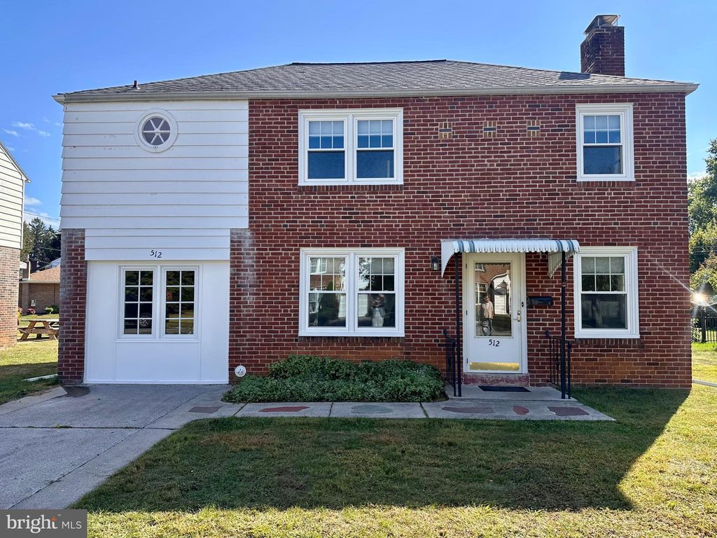 Photo of 512 Park Drive, LEBANON, PA 17042 (MLS # PALN2023068)