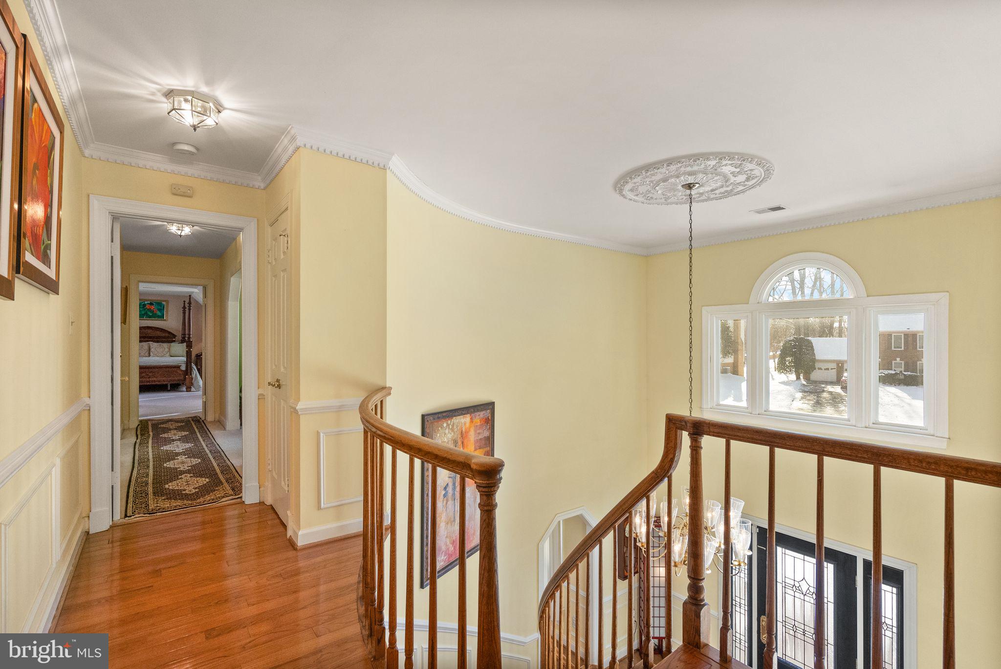 NAPLES MANOR - Residential