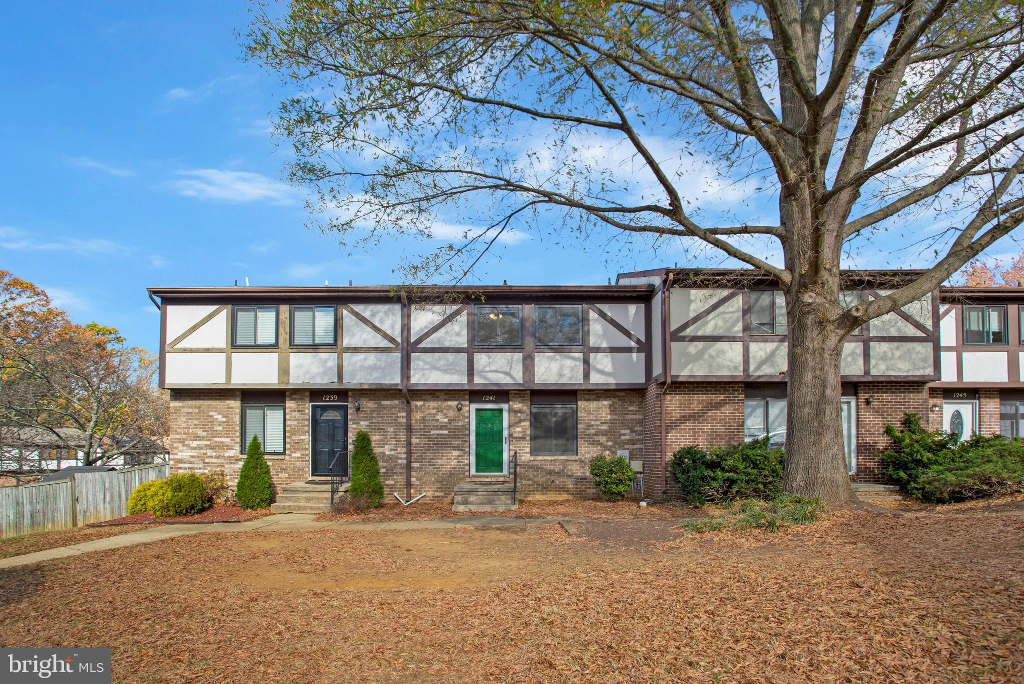1241 BIRCHCREST COURT