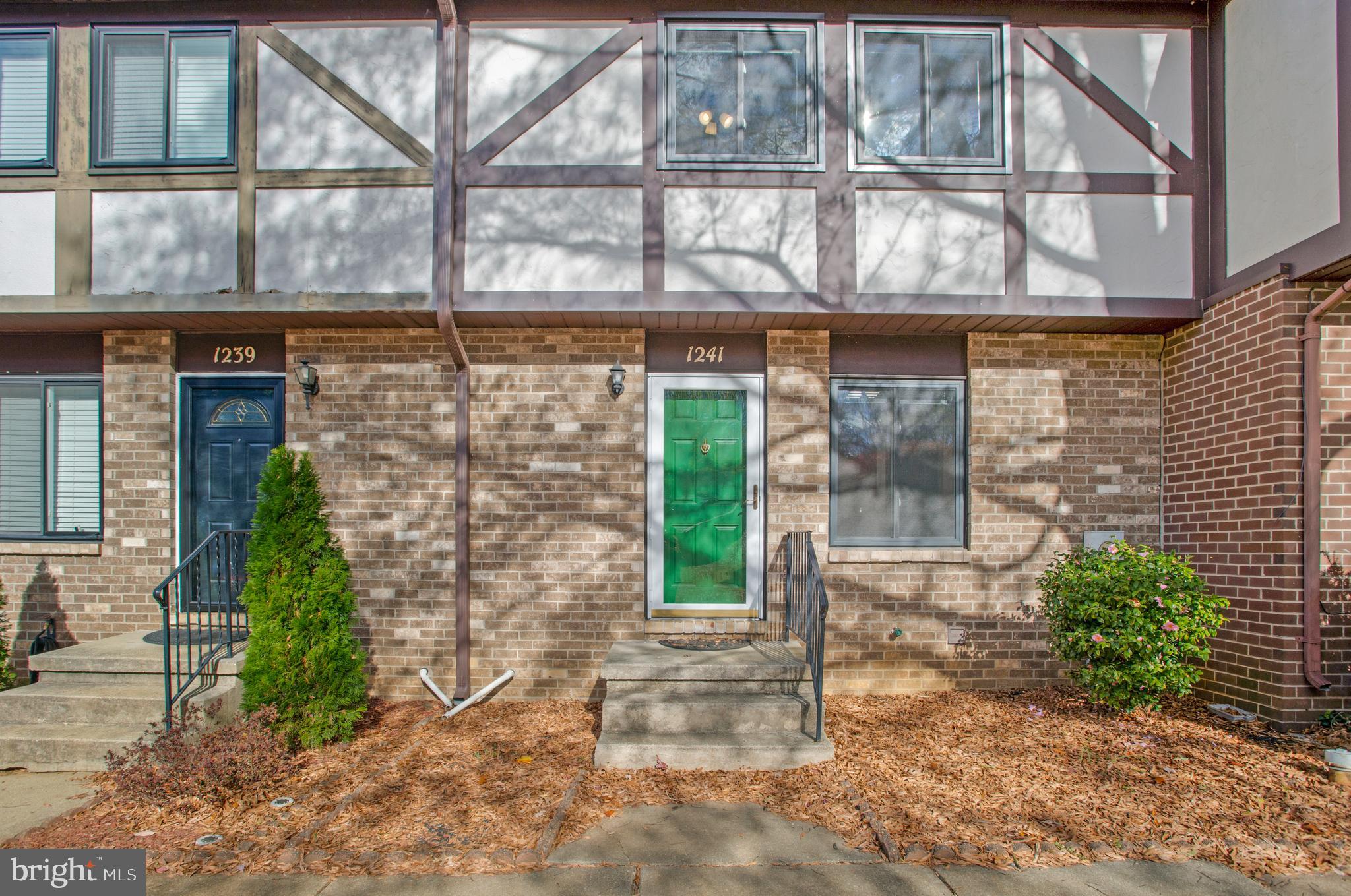 1241 BIRCHCREST COURT