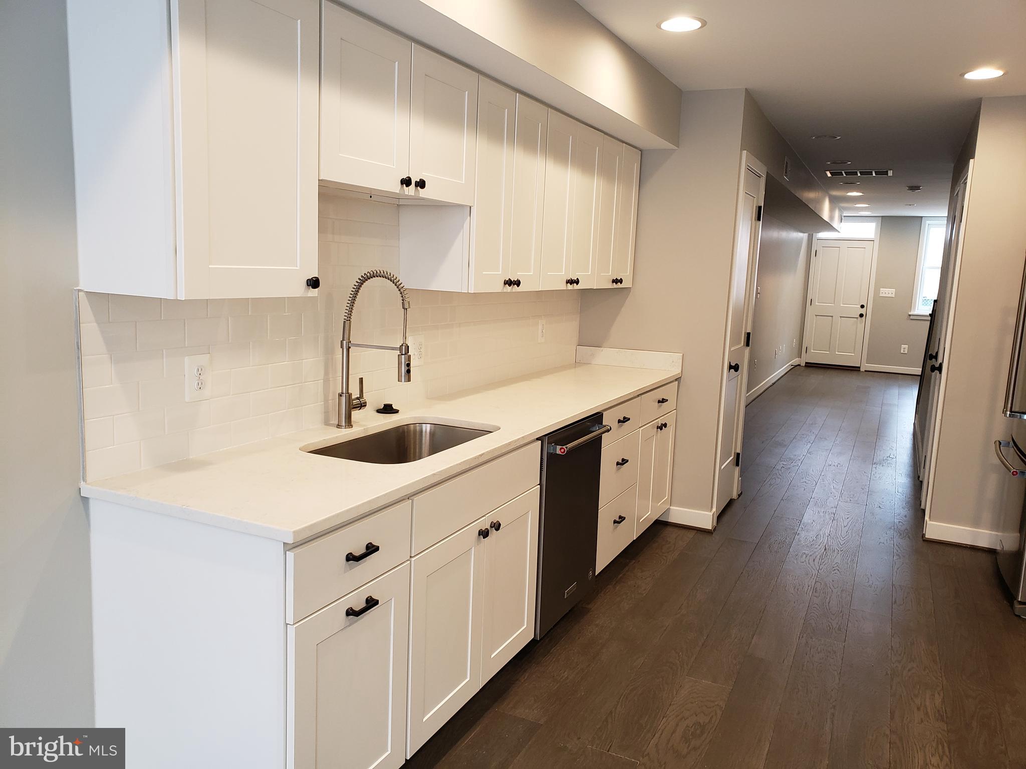 FELLS POINT HISTORIC DISTRICT - Residential Lease