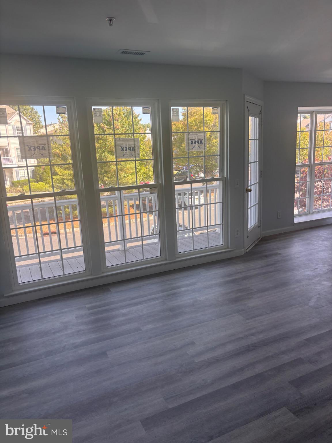 265 ROSEBAY COURT