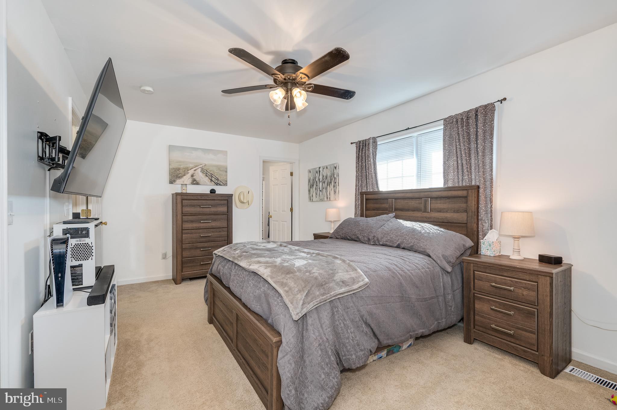 FOREST HEIGHTS - Residential