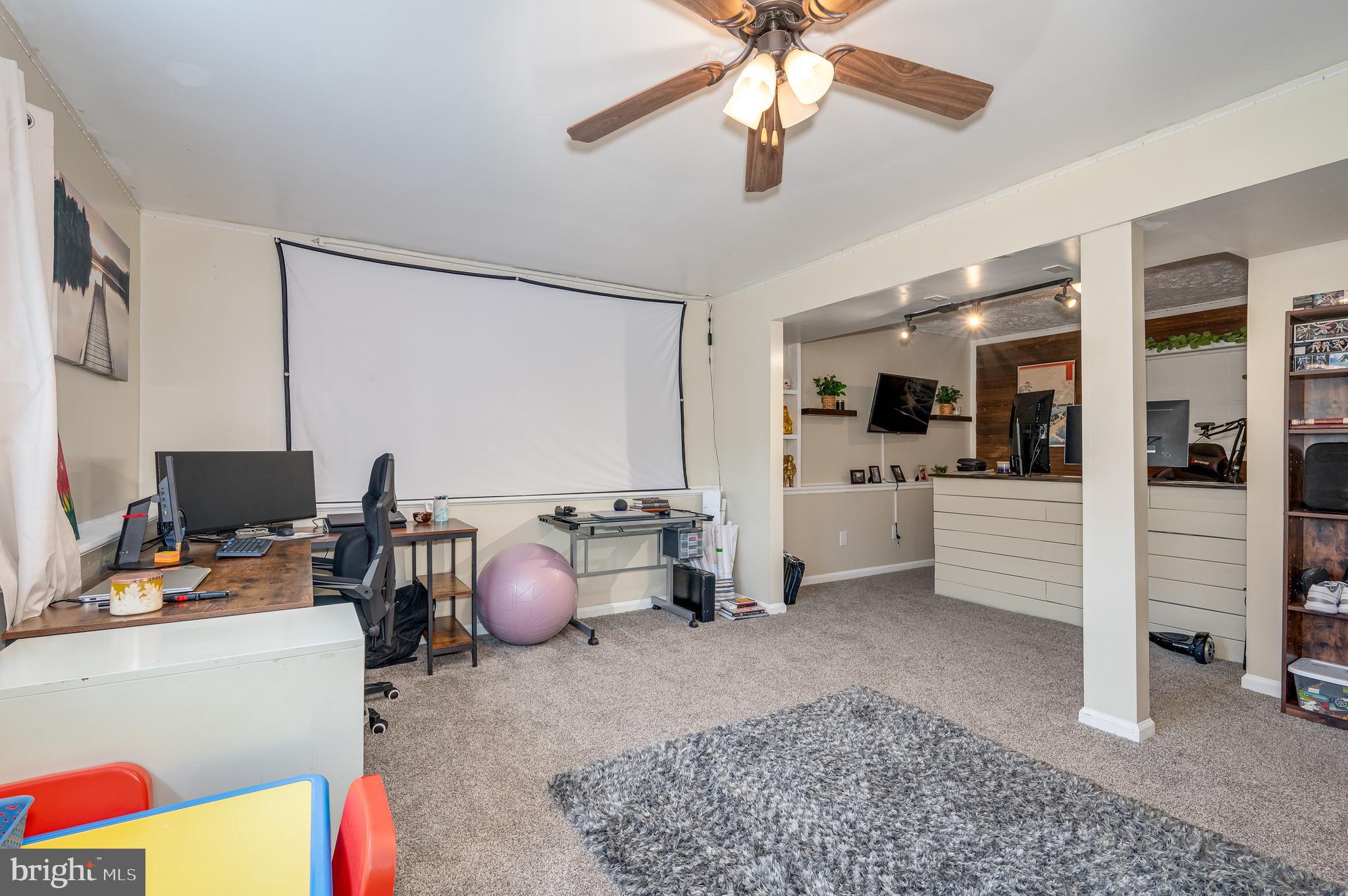 FOREST HEIGHTS - Residential