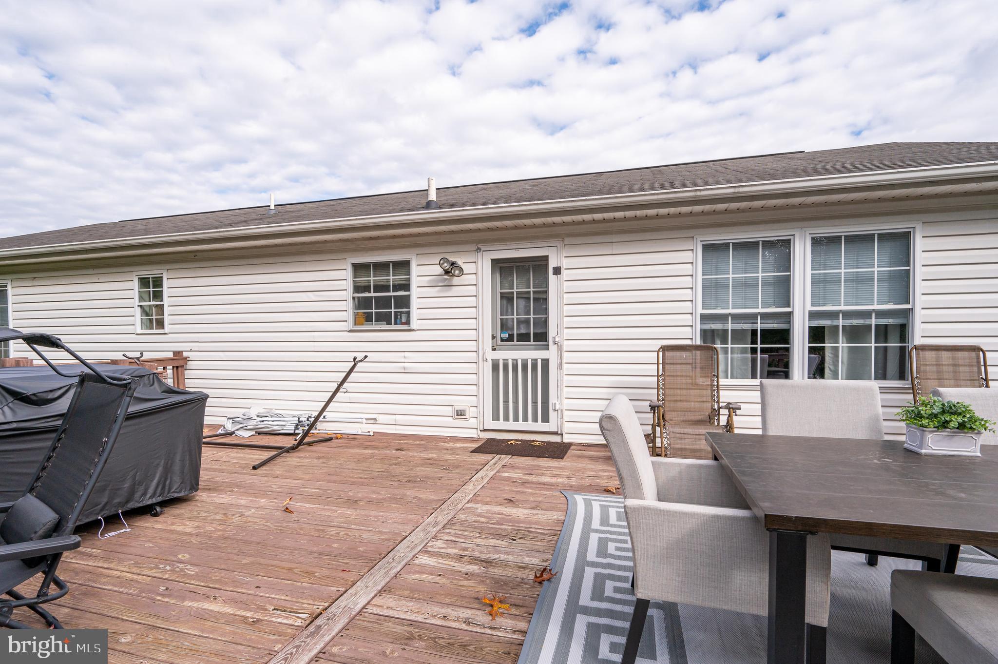 FOREST HEIGHTS - Residential